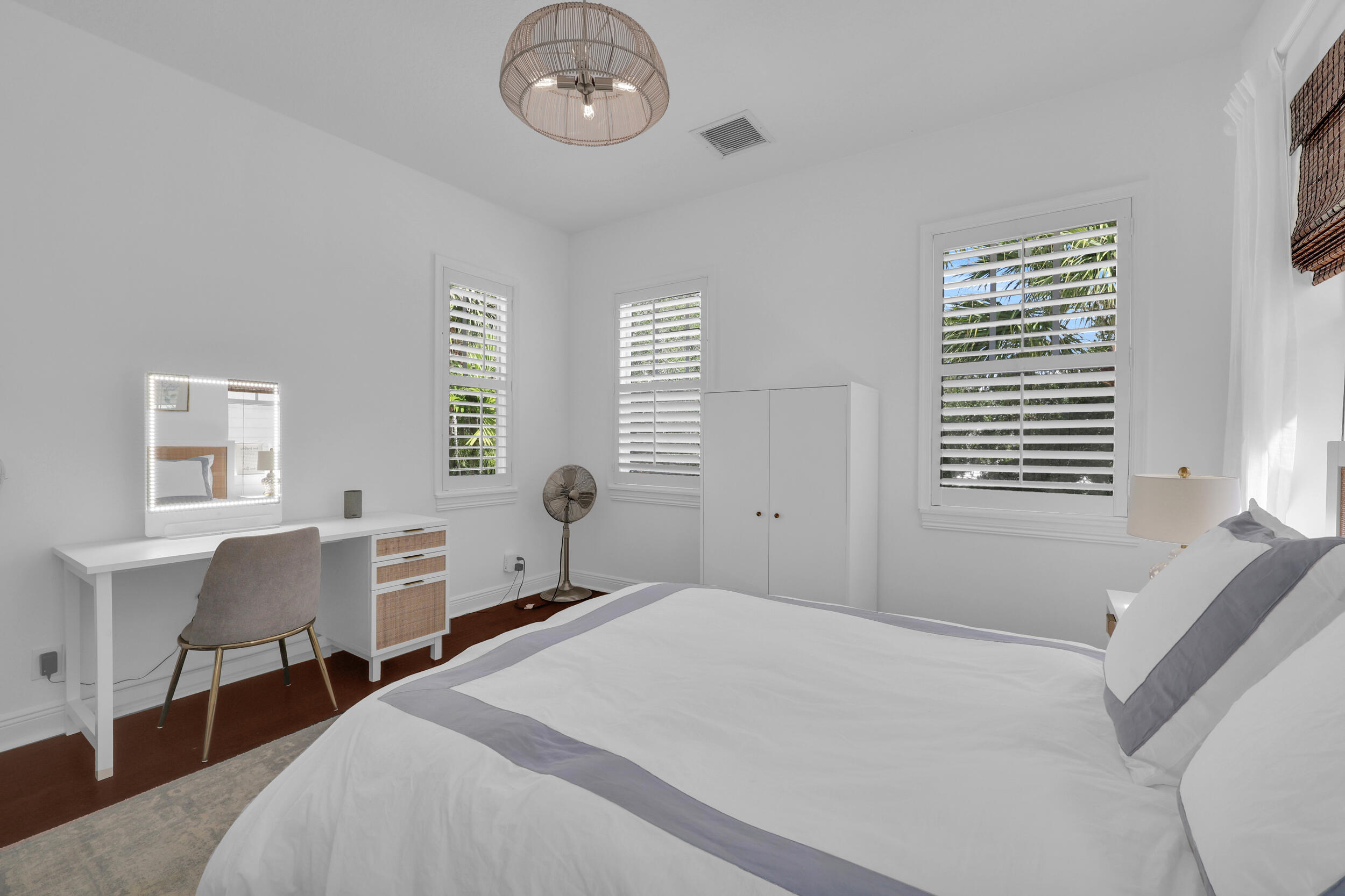 212 W Bay Cedar, Jupiter FL 33458