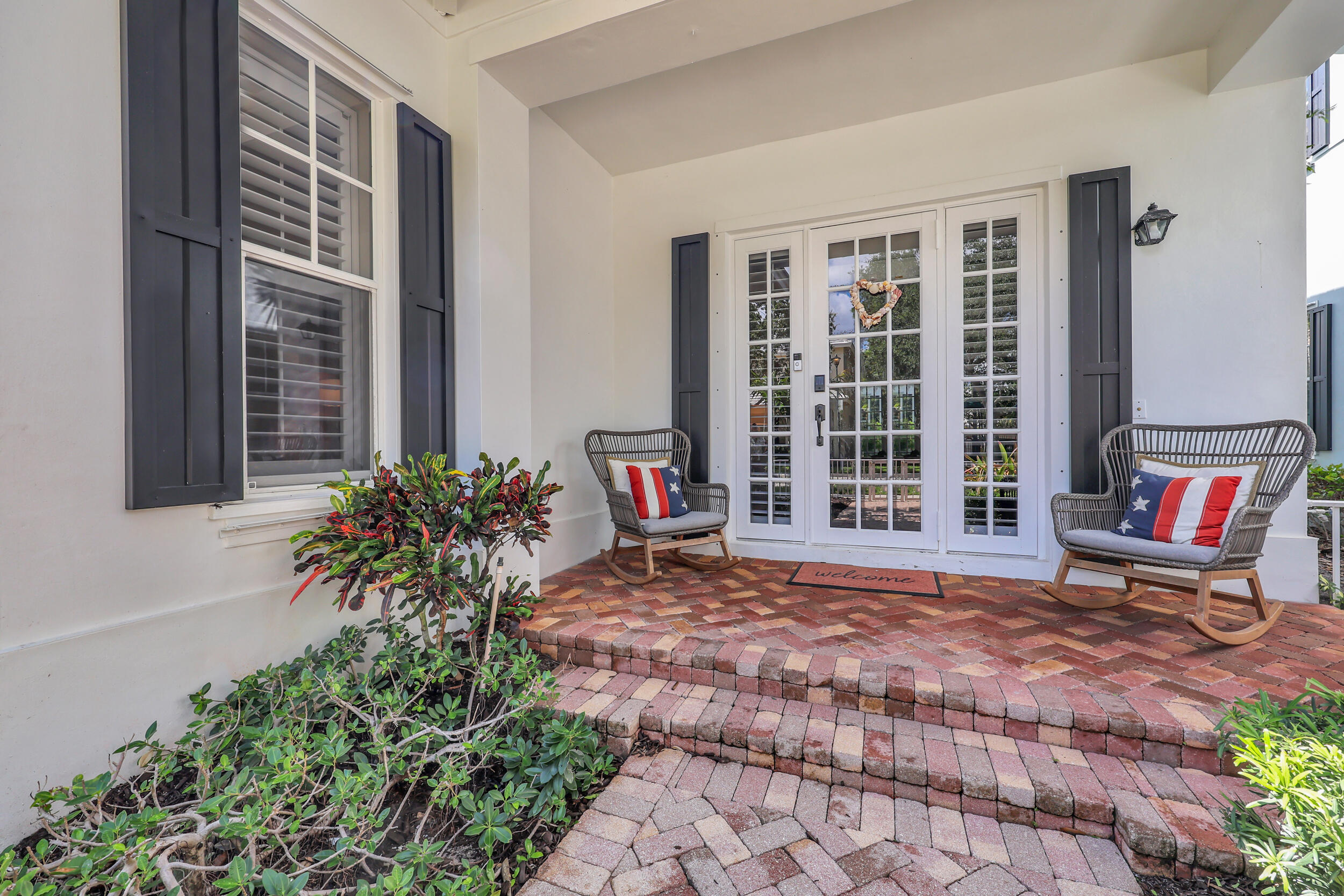 212 W Bay Cedar, Jupiter FL 33458