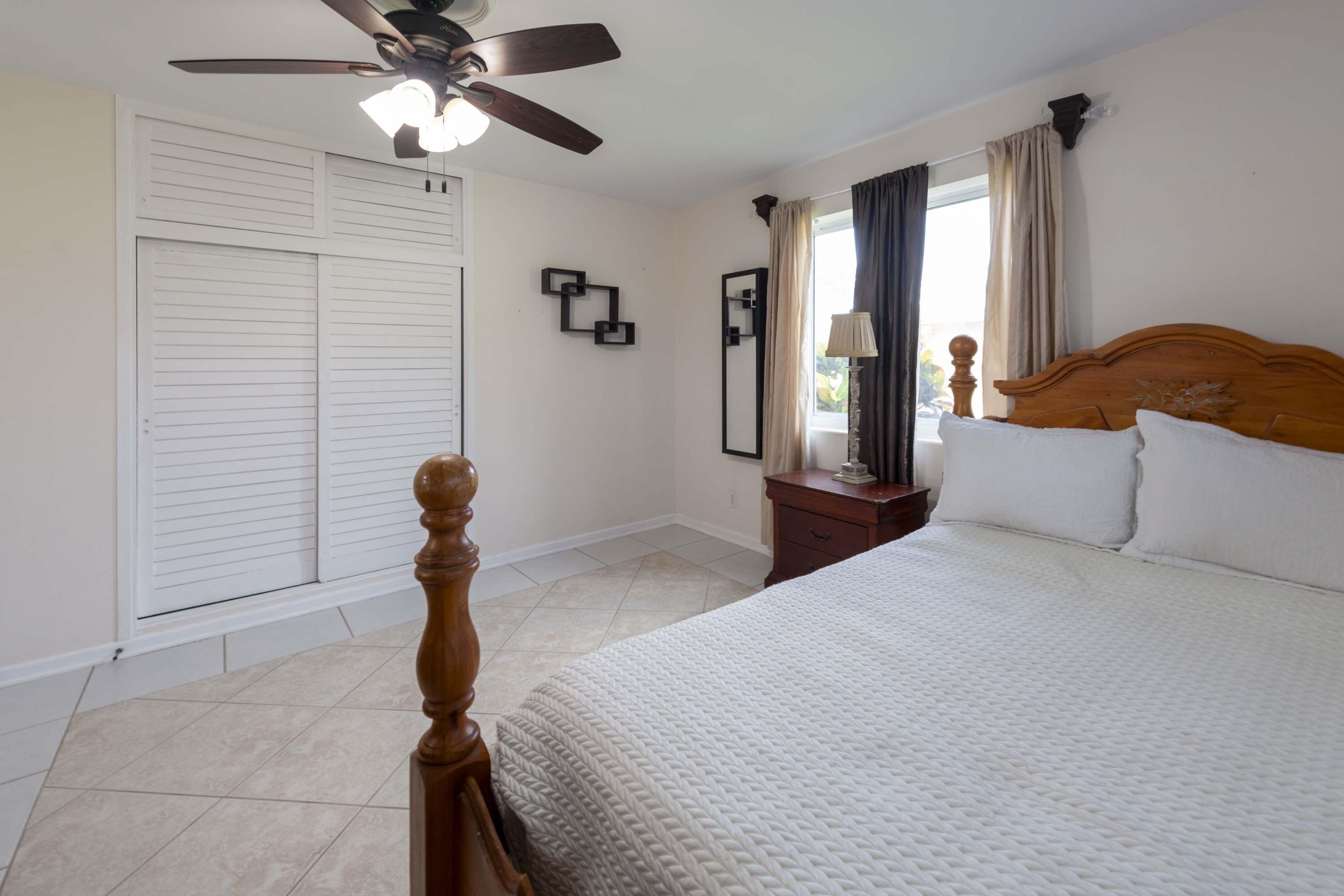 7951 W Lake, Lake Clarke Shores FL 33406