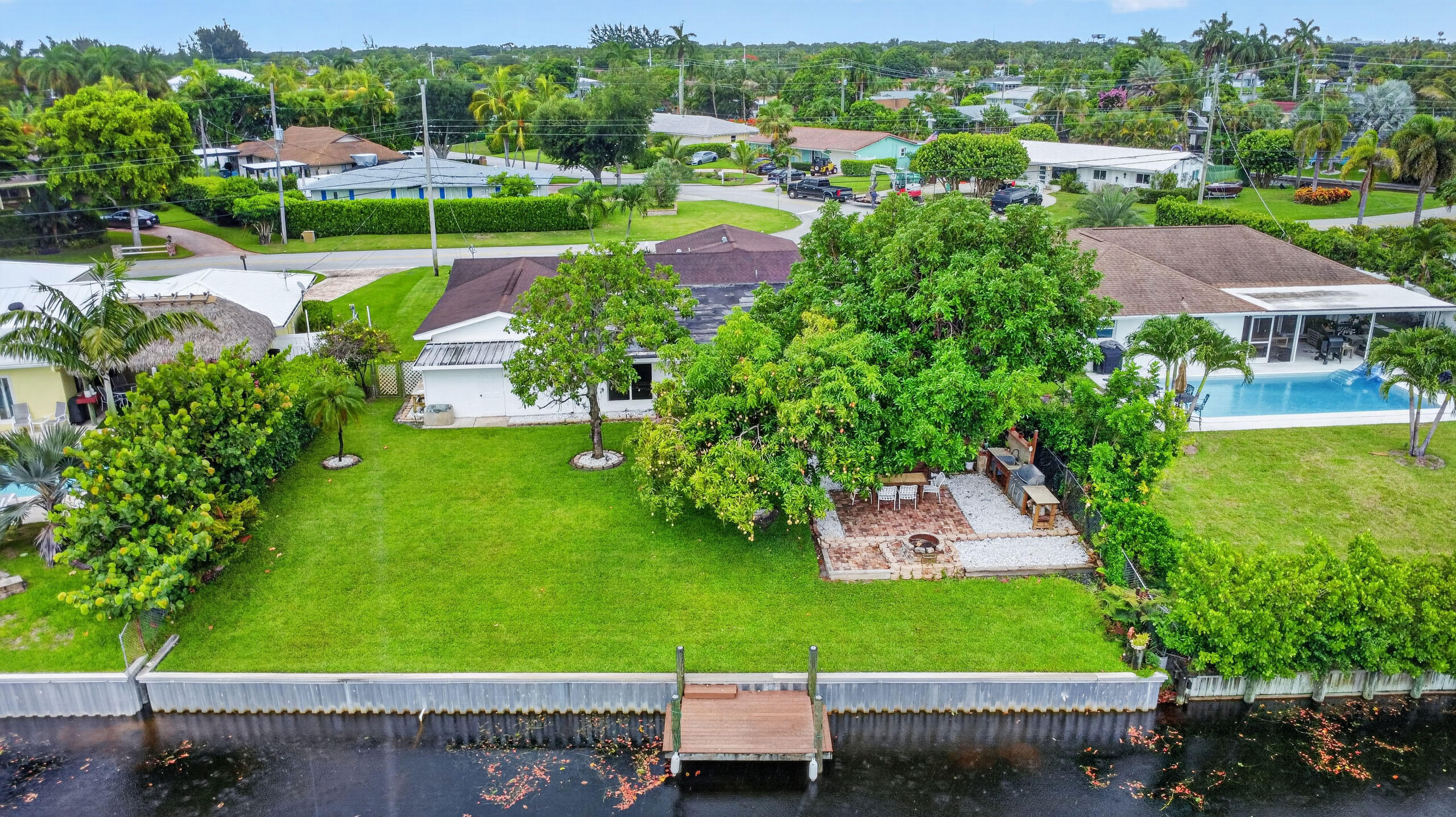 7951 W Lake, Lake Clarke Shores FL 33406