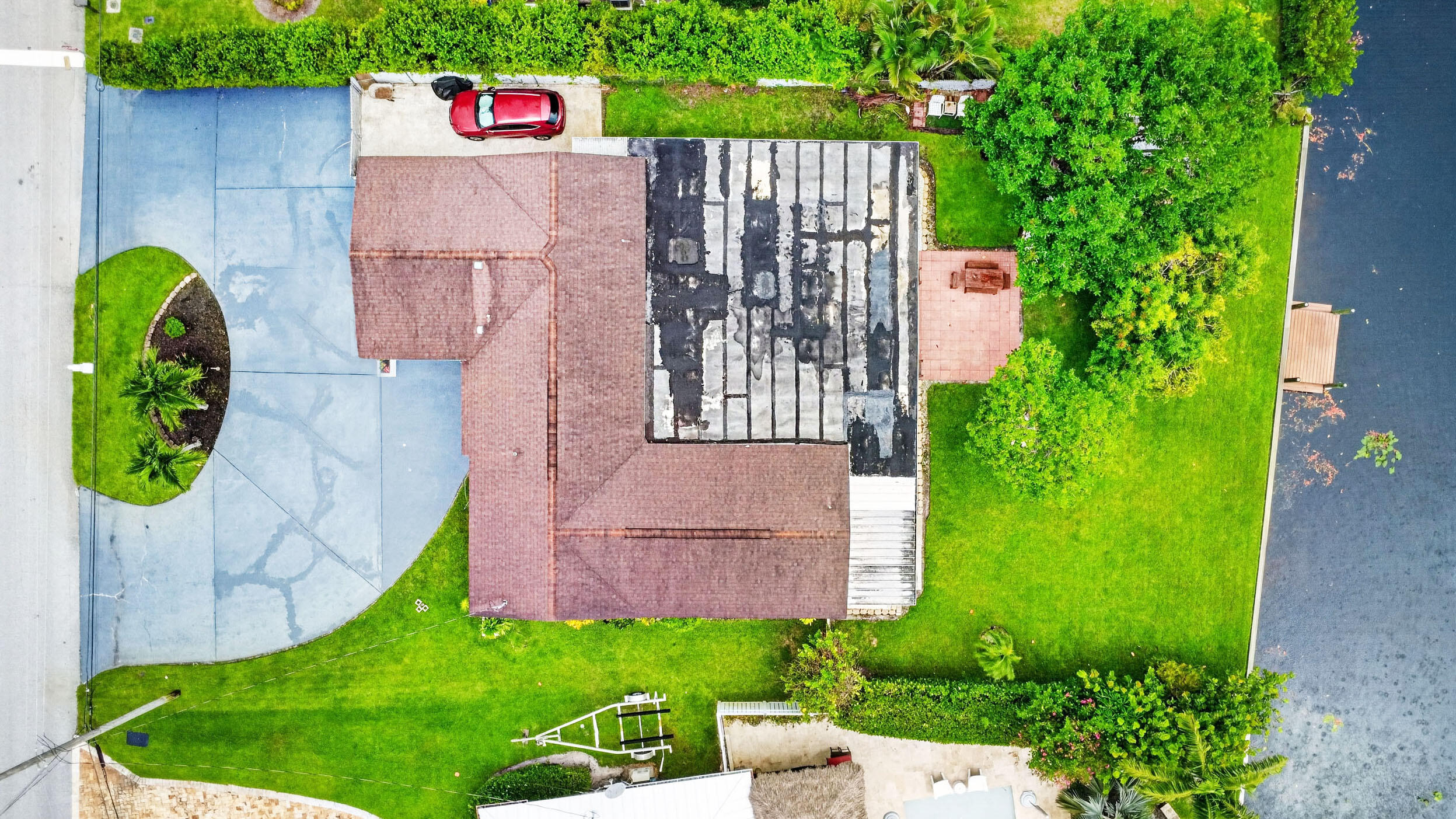 7951 W Lake, Lake Clarke Shores FL 33406