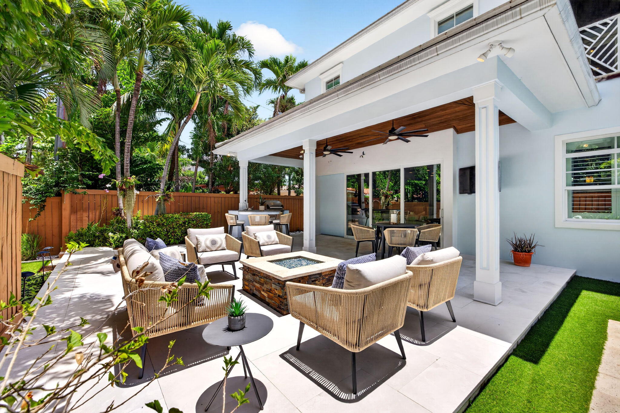 1329 SE 13th, Fort Lauderdale FL 33316