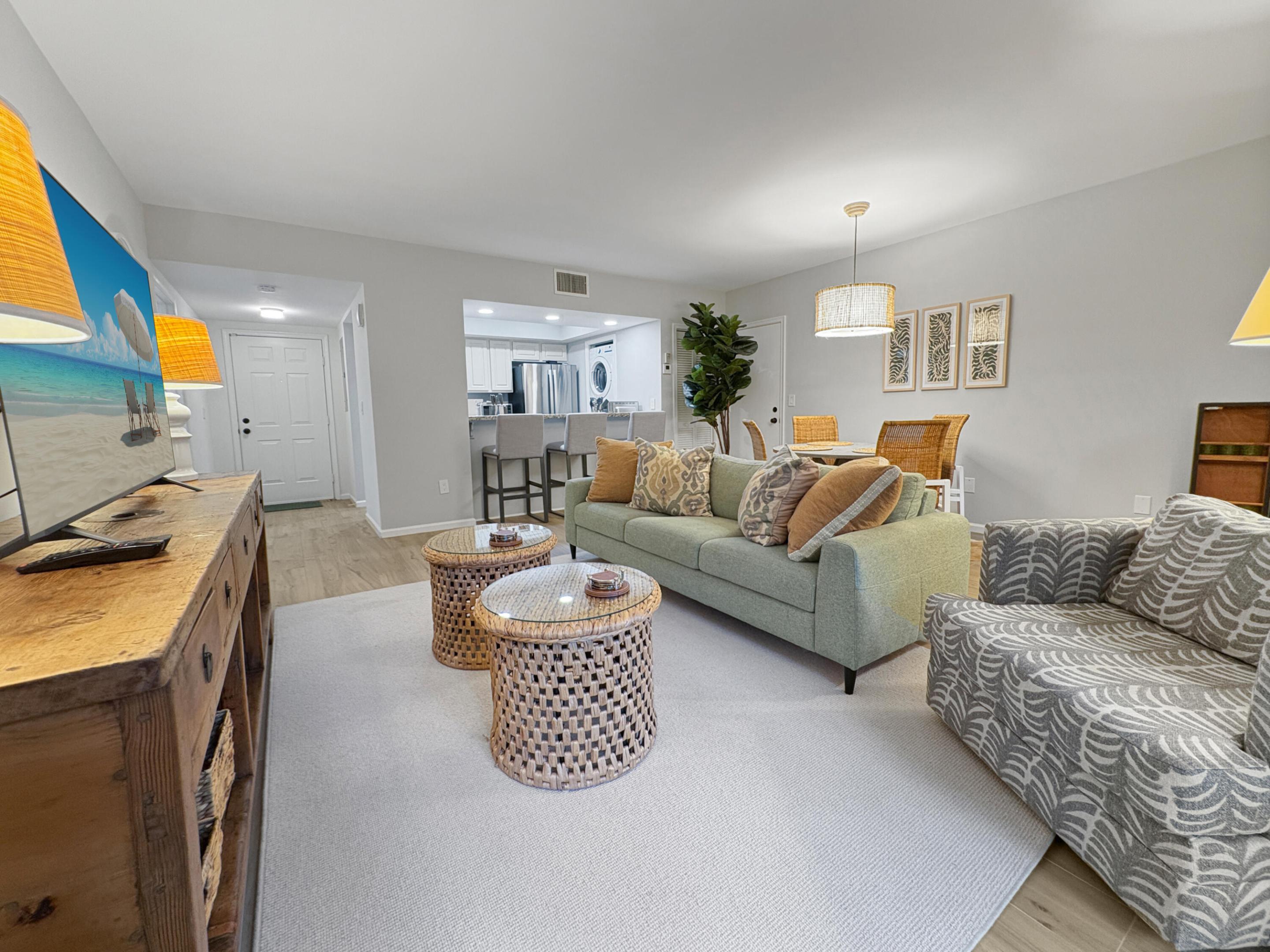 13334 Polo Club #233, Wellington FL 33414