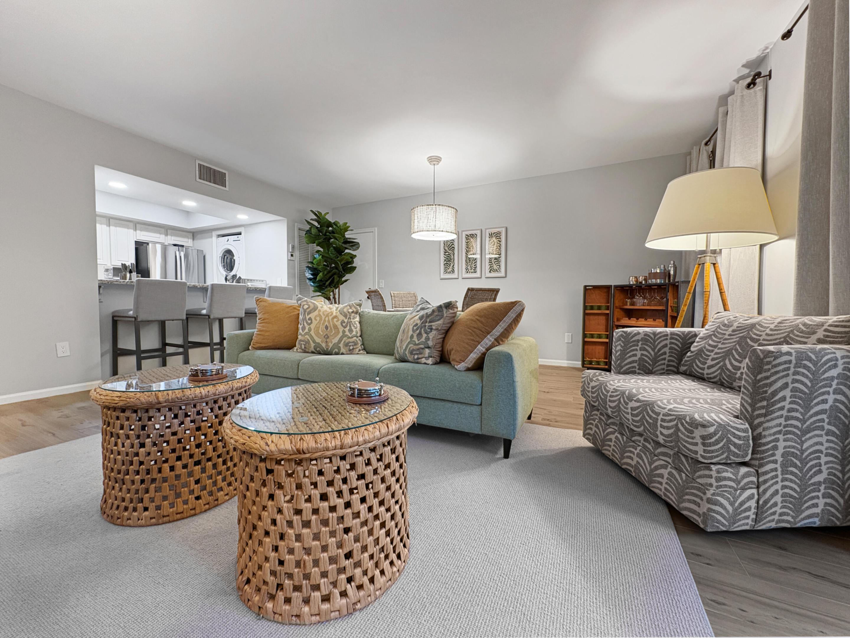 13334 Polo Club #233, Wellington FL 33414