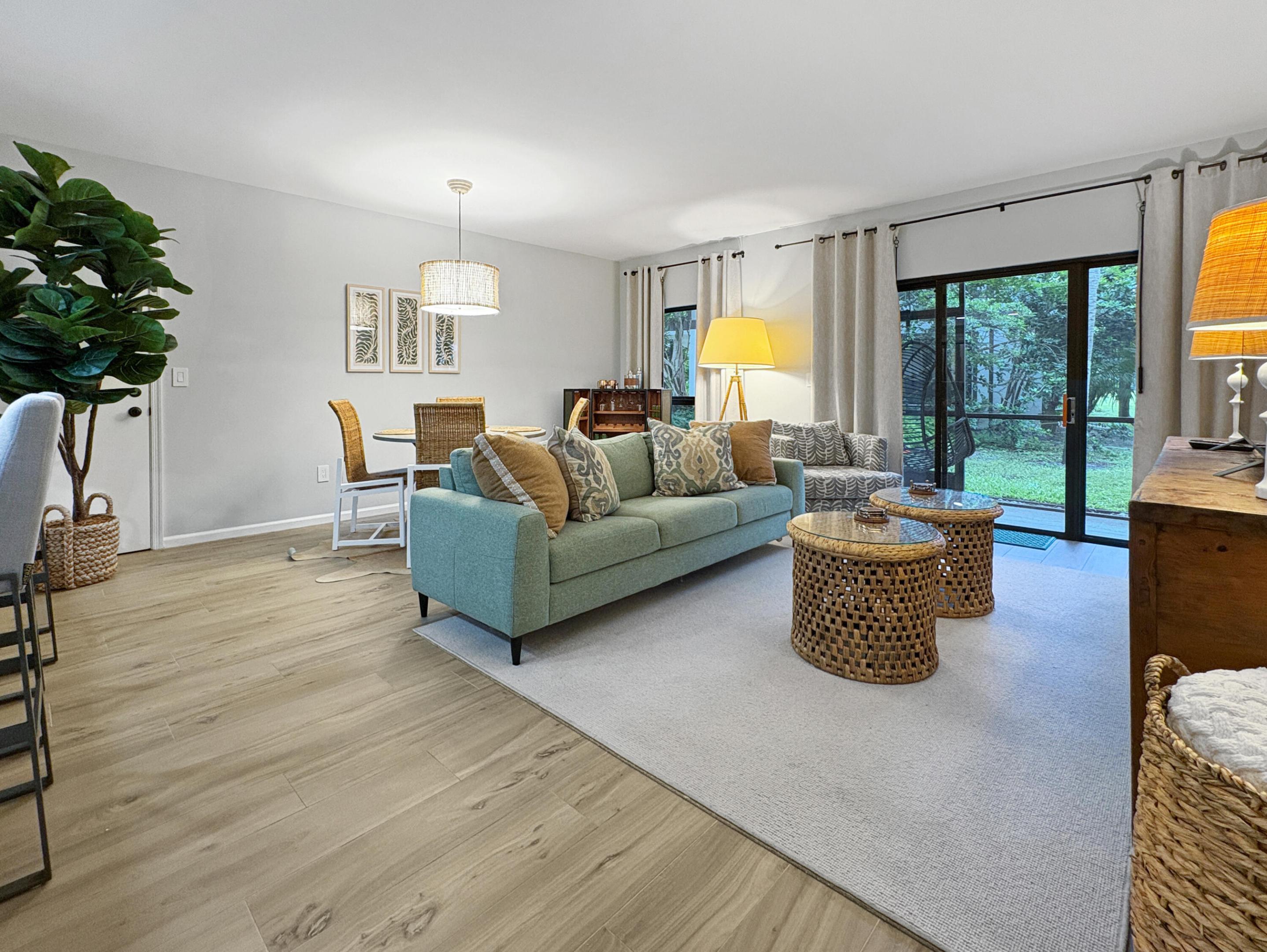 13334 Polo Club #233, Wellington FL 33414