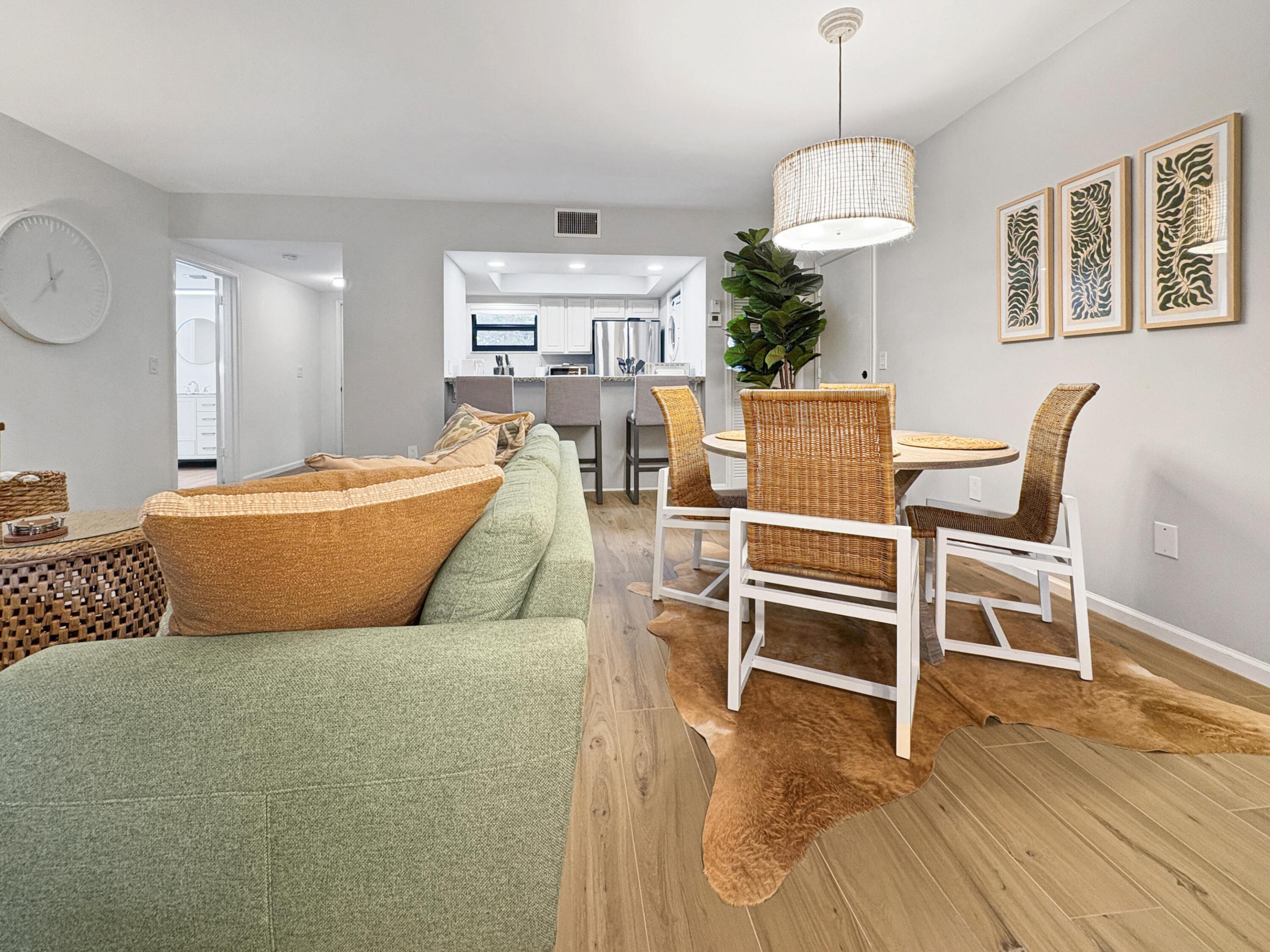 13334 Polo Club #233, Wellington FL 33414