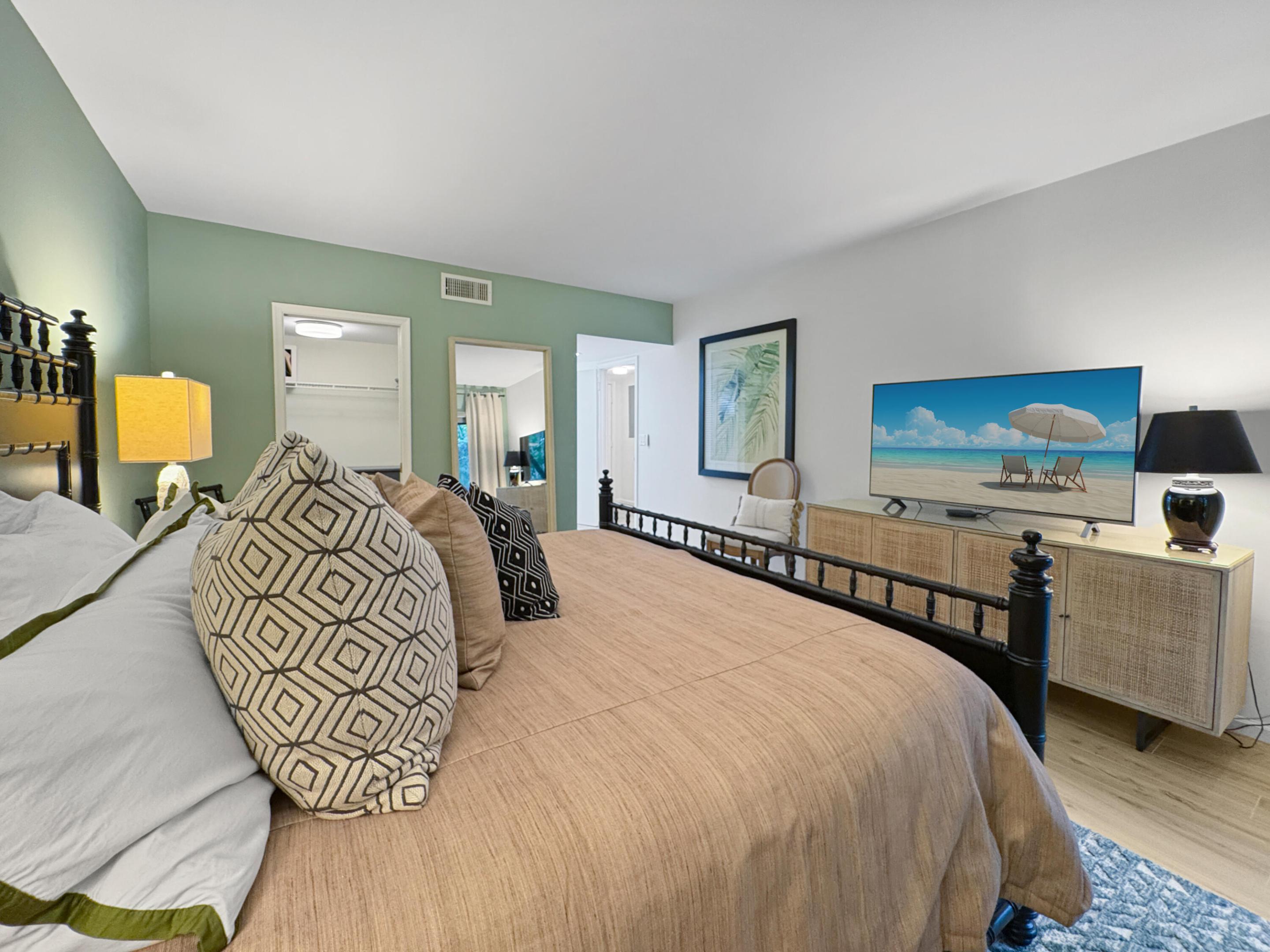 13334 Polo Club #233, Wellington FL 33414