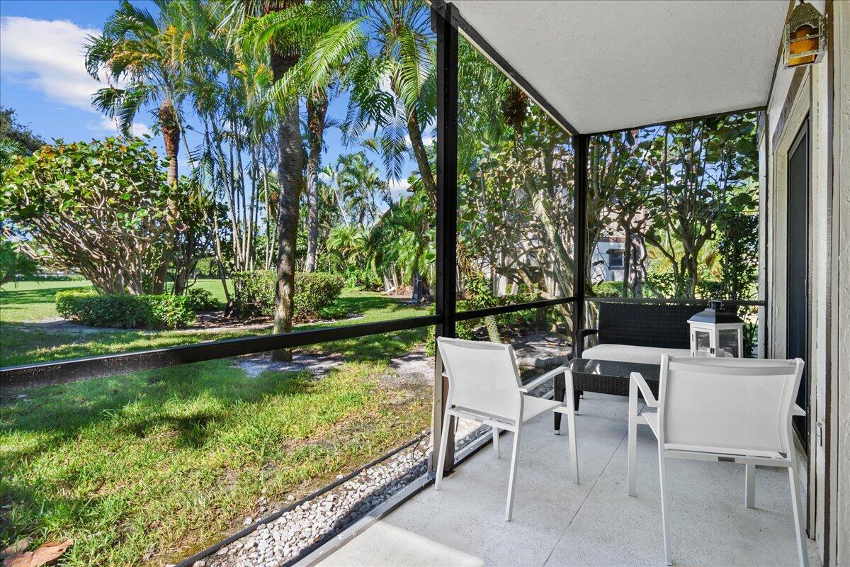 13334 Polo Club #233, Wellington FL 33414