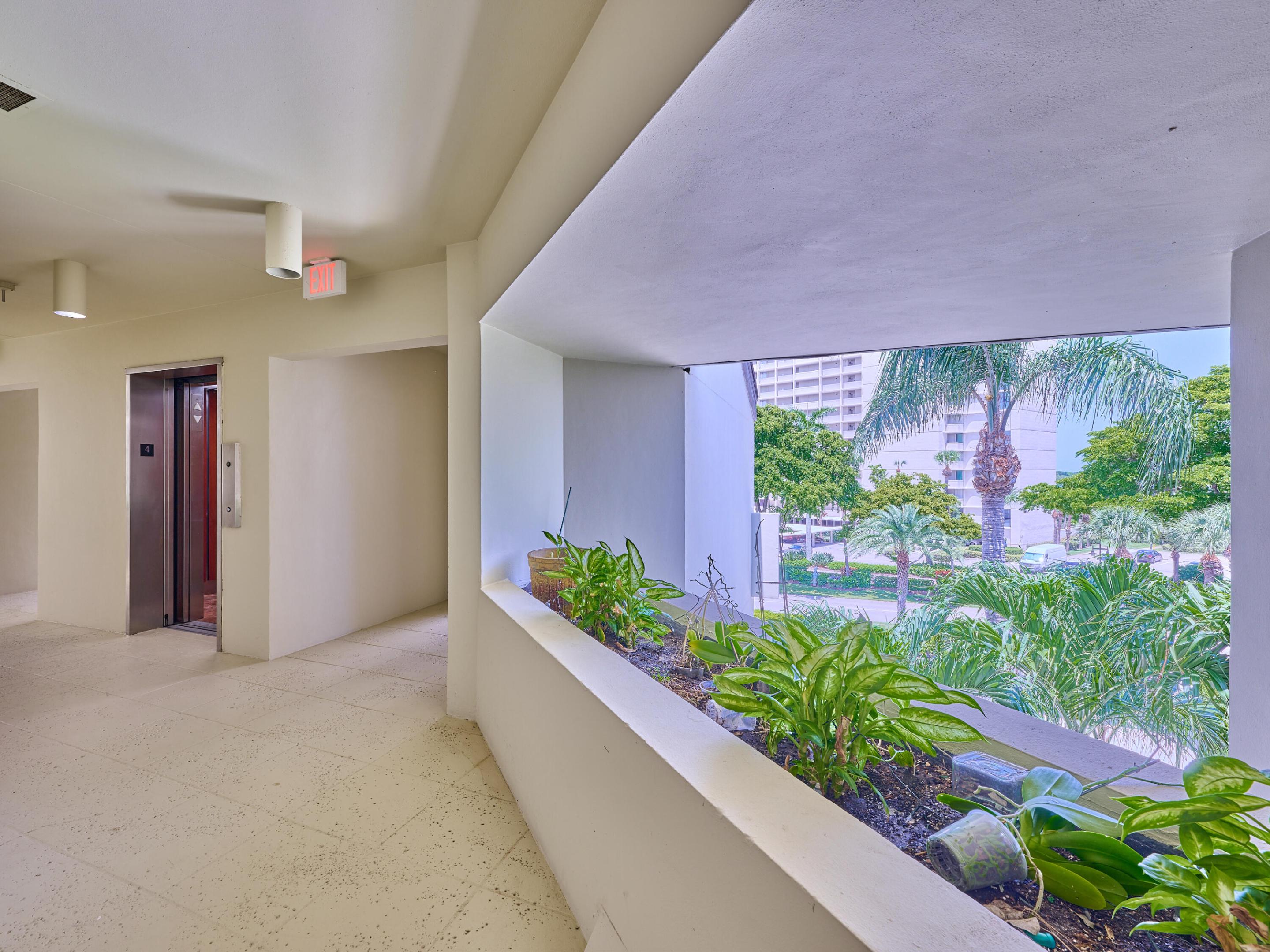 1117 Marine #K4l, North Palm Beach FL 33408