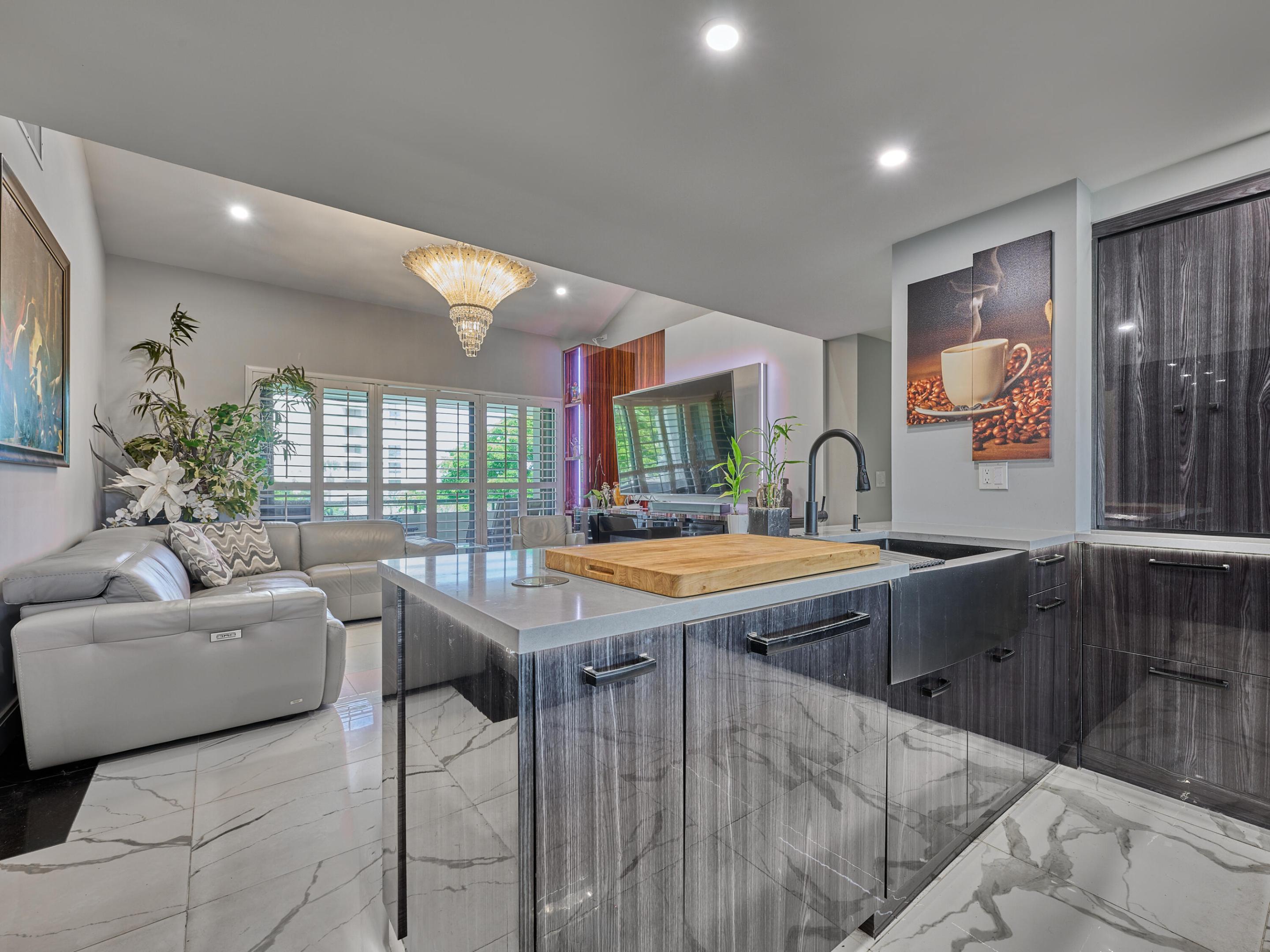 1117 Marine #K4l, North Palm Beach FL 33408