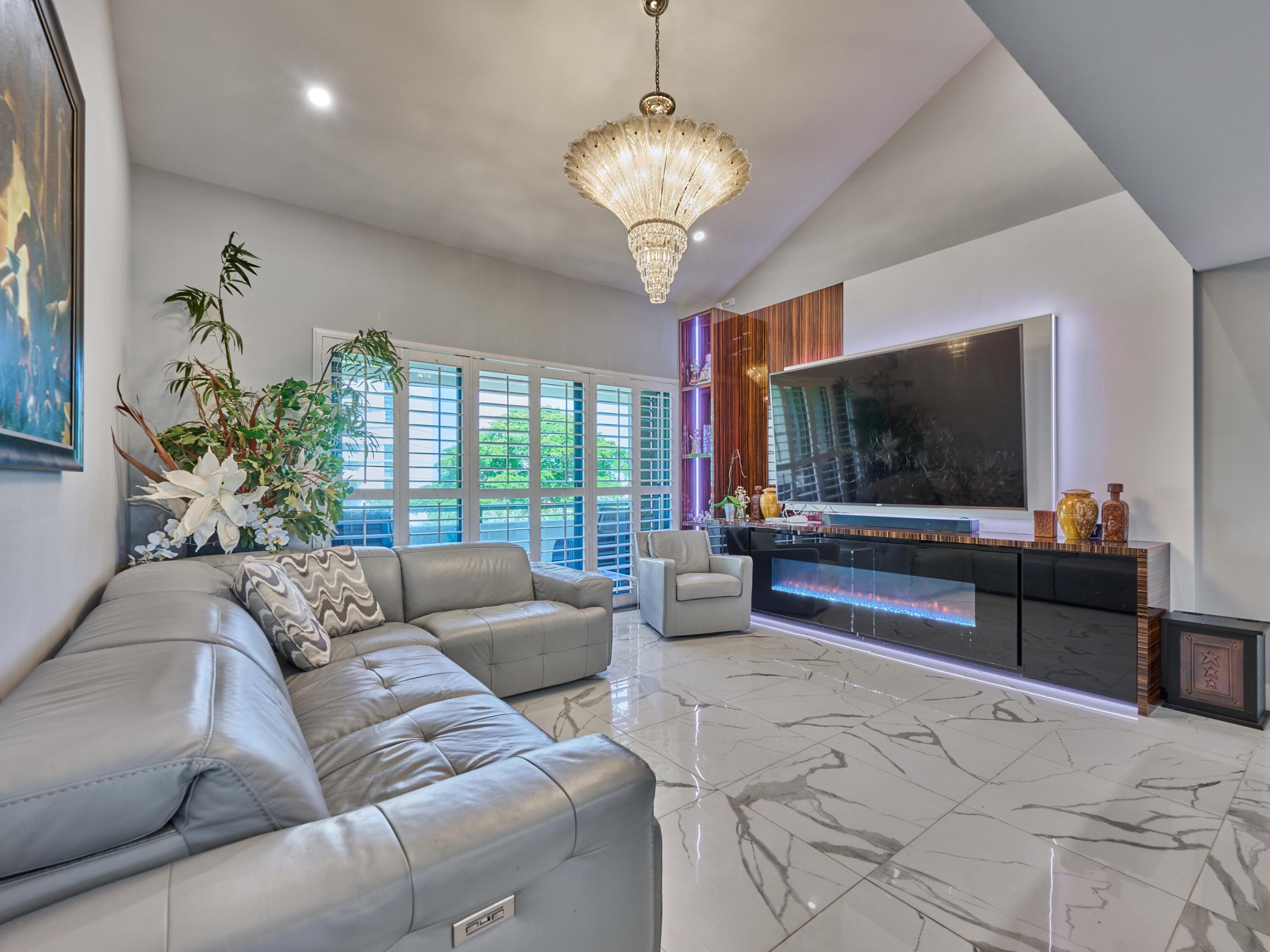 1117 Marine #K4l, North Palm Beach FL 33408