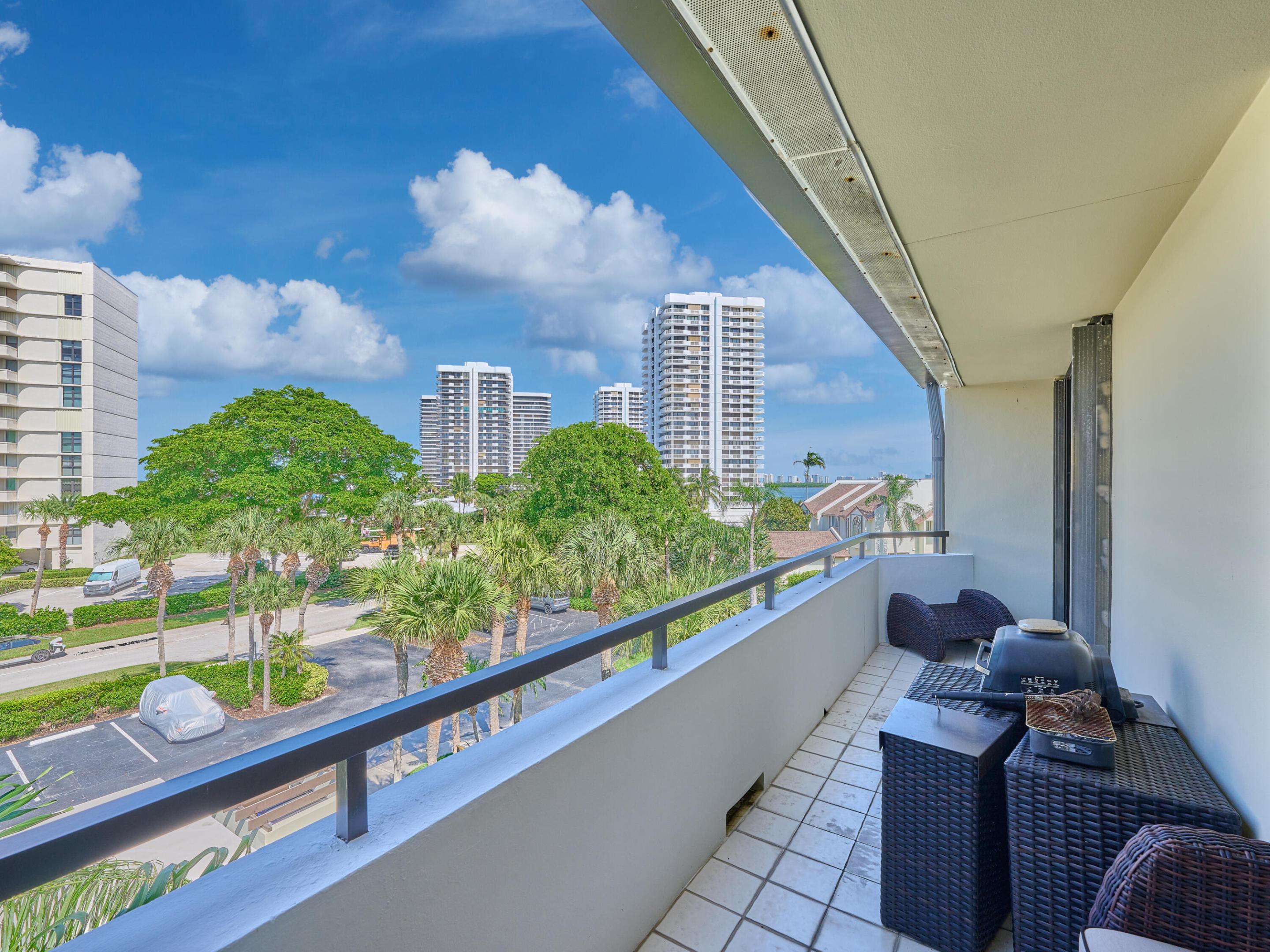 1117 Marine #K4l, North Palm Beach FL 33408