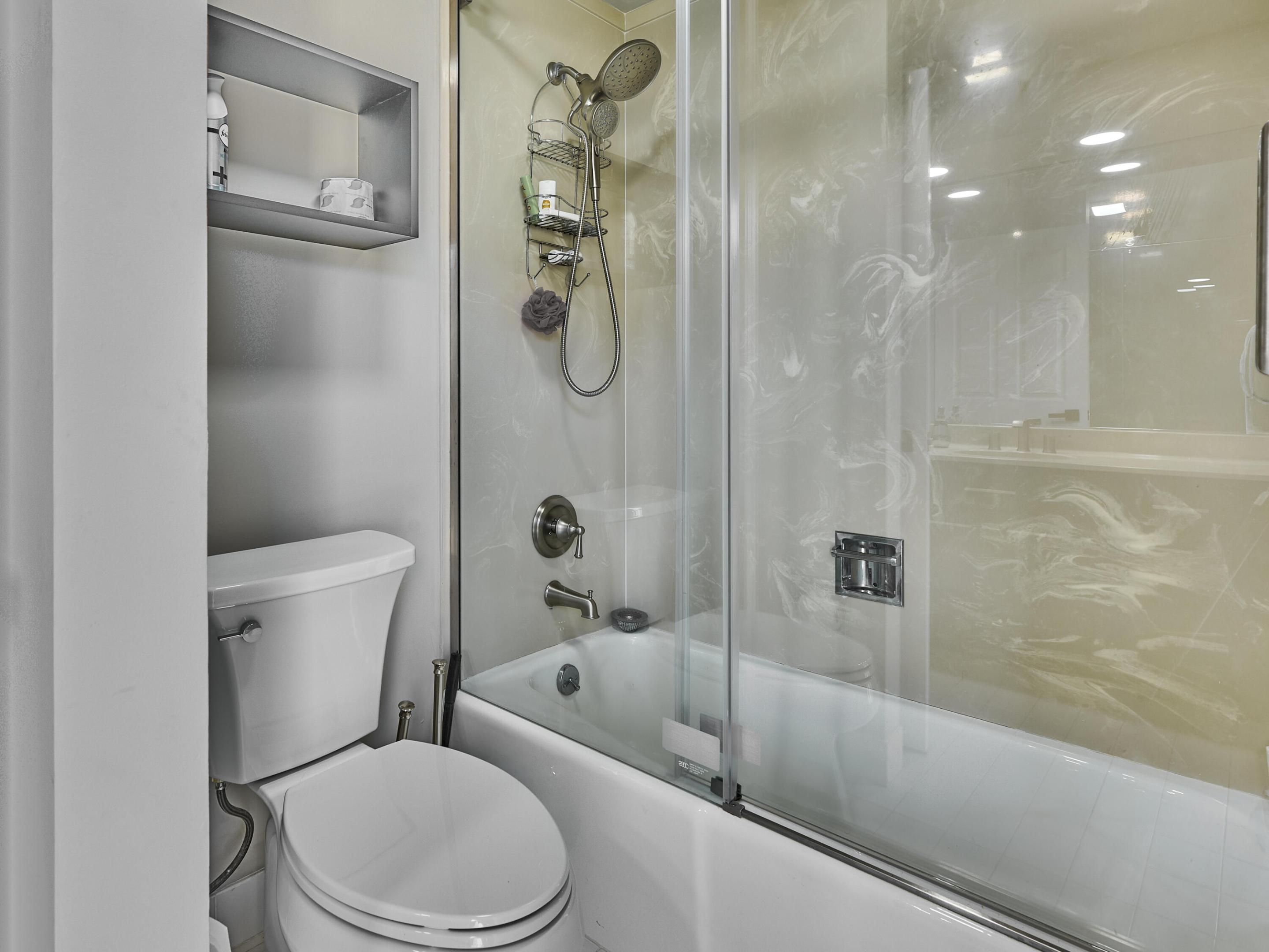 1117 Marine #K4l, North Palm Beach FL 33408