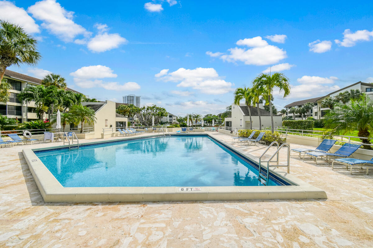 1117 Marine #K4l, North Palm Beach FL 33408
