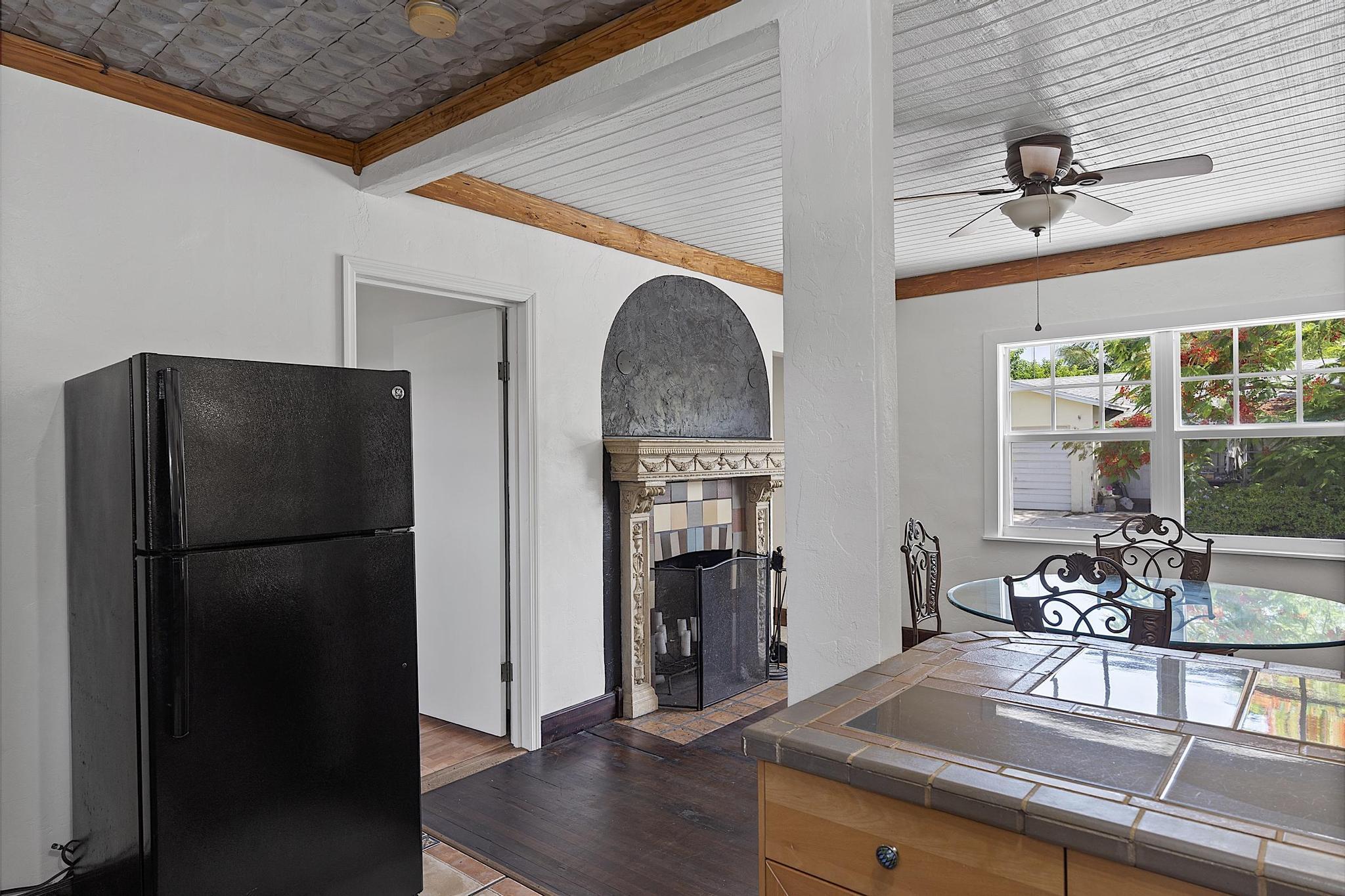 615 7th, Lake Worth FL 33460