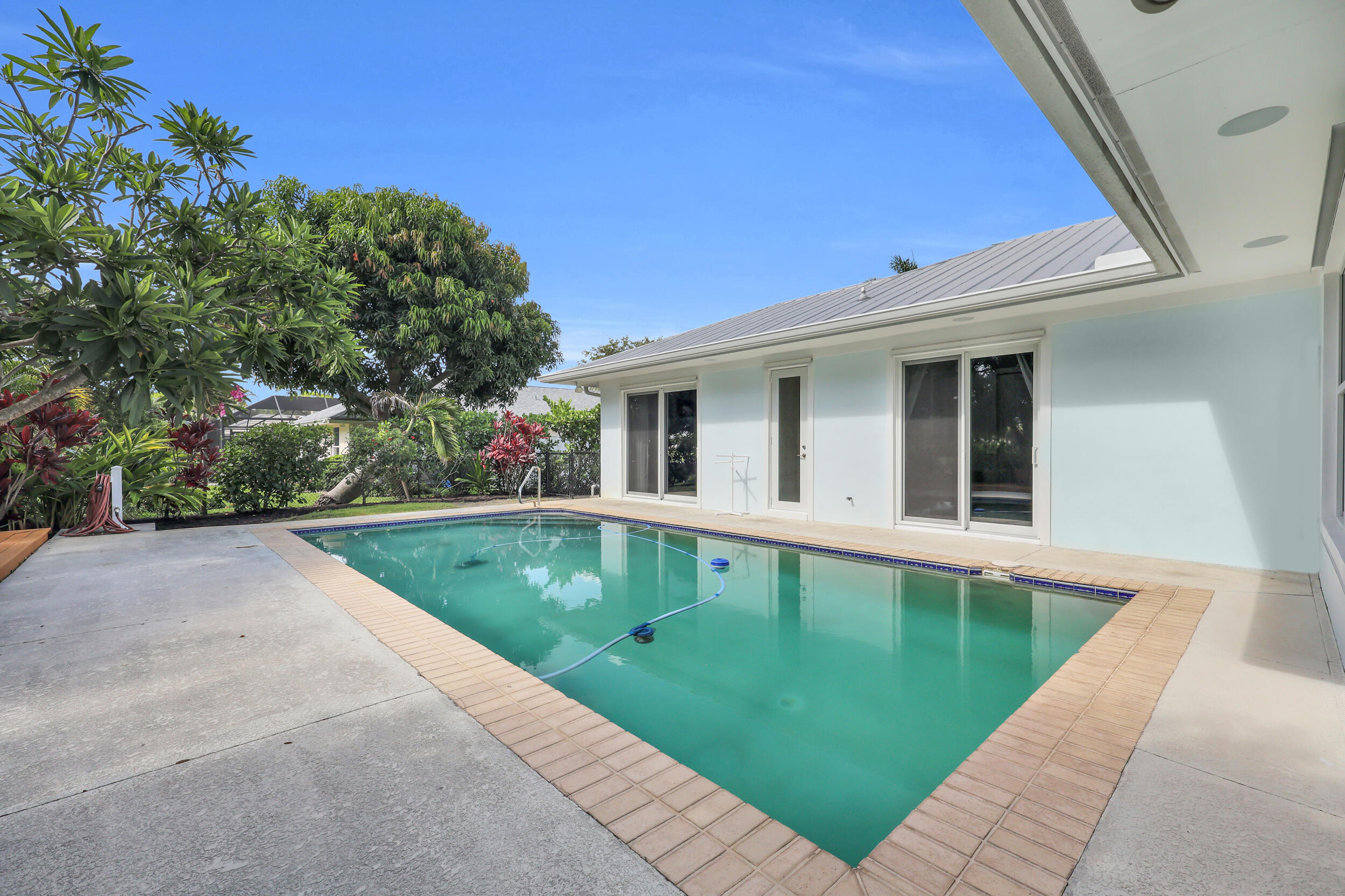 236 Fairway, Tequesta FL 33469