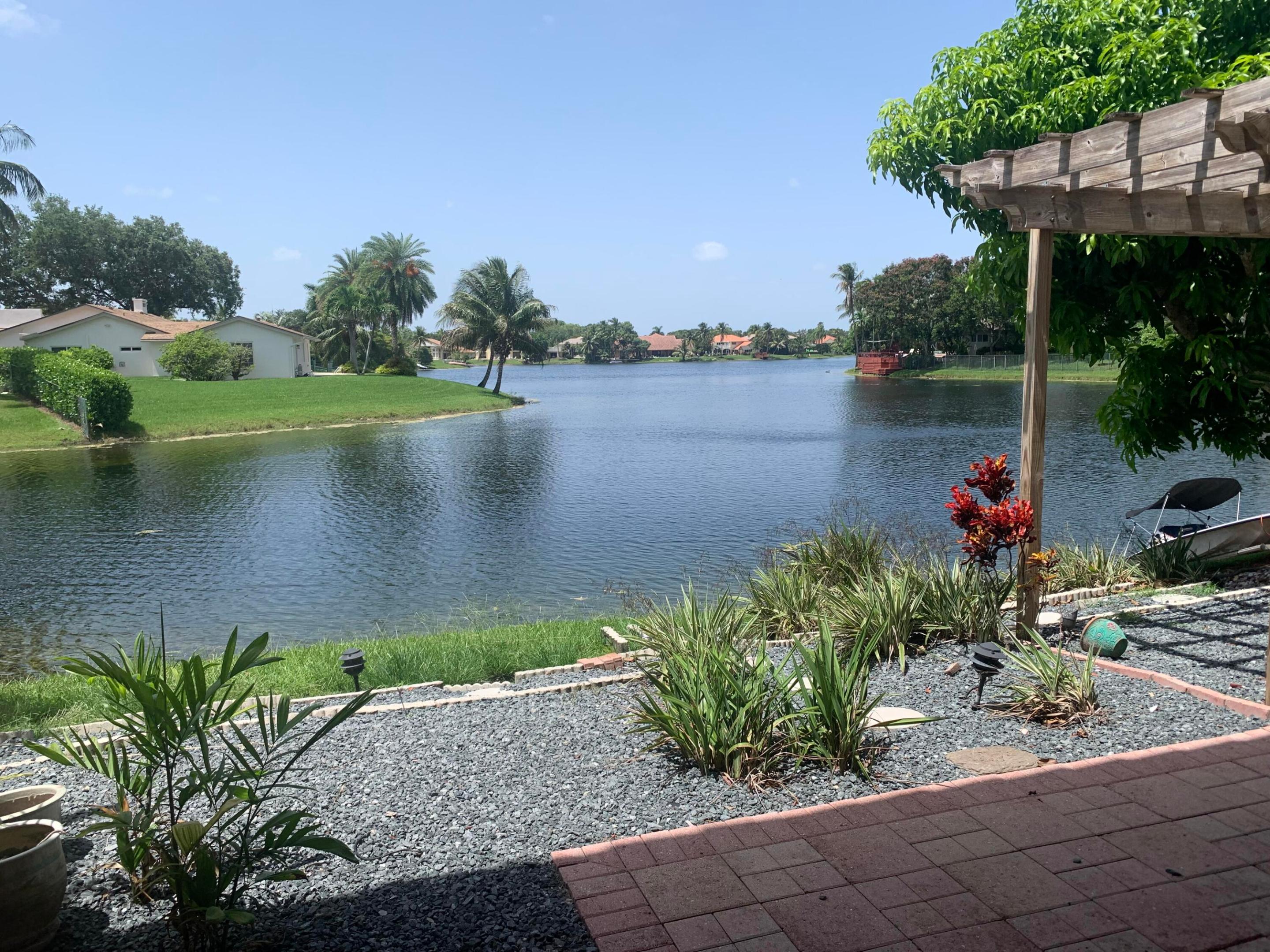 11585 N Quayside, Cooper City FL 33026