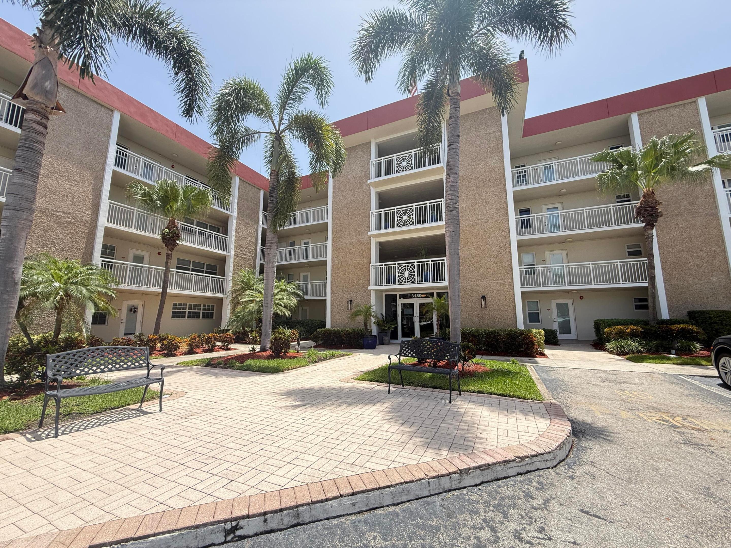 3180 NE 48th #406, Lighthouse Point FL 33064