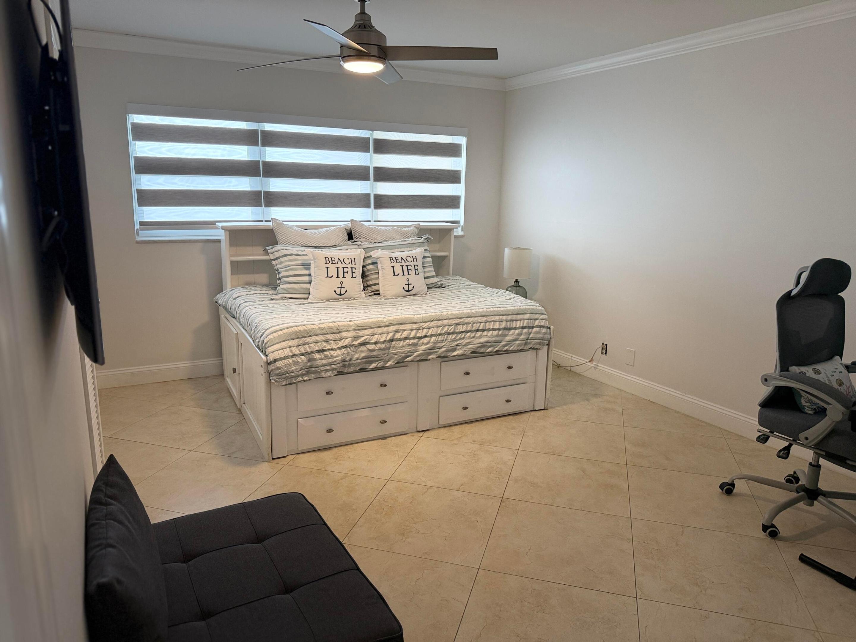 3180 NE 48th #406, Lighthouse Point FL 33064