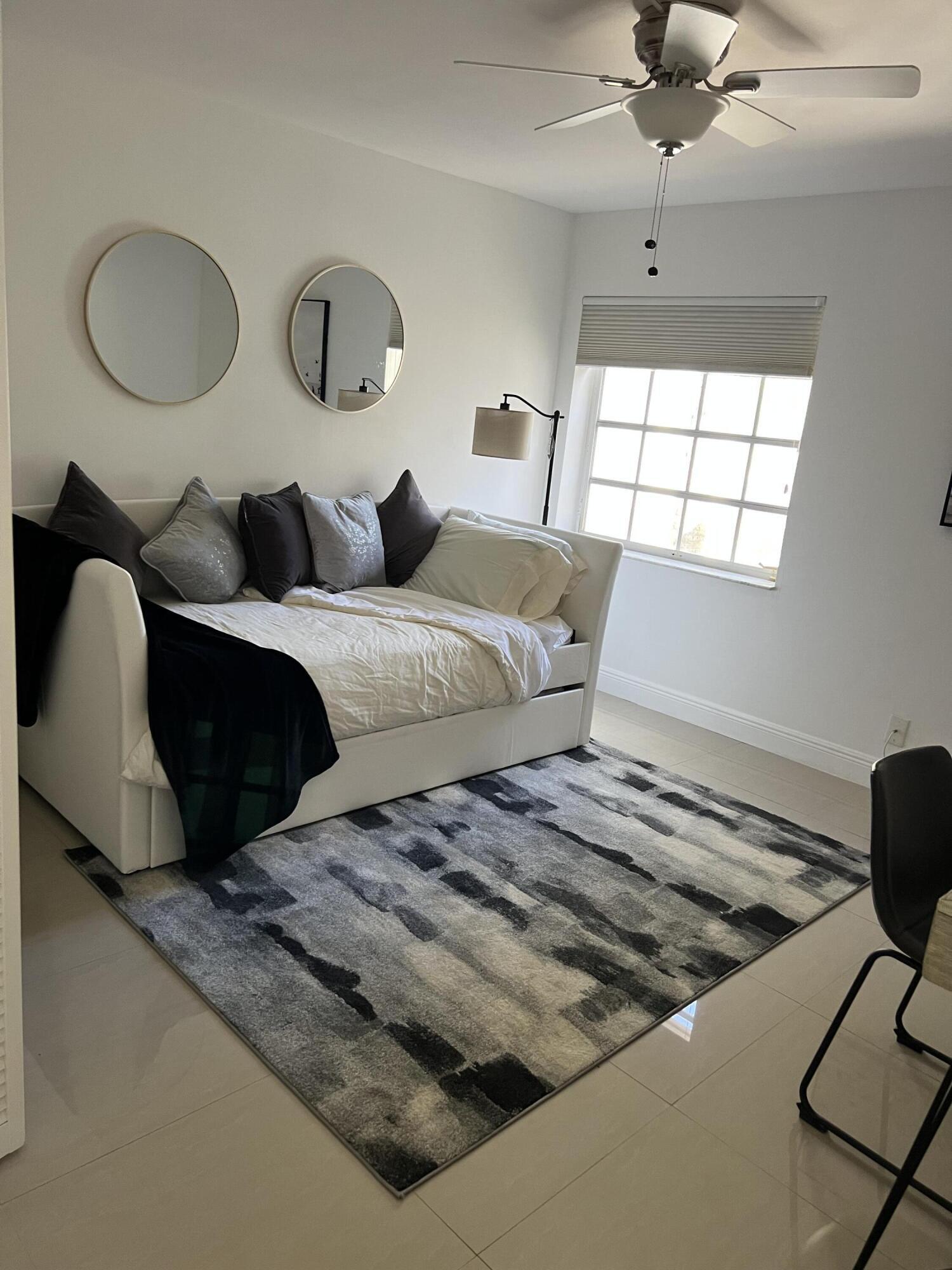 7370 ORANGEWOOD #204, Boca Raton FL 33433
