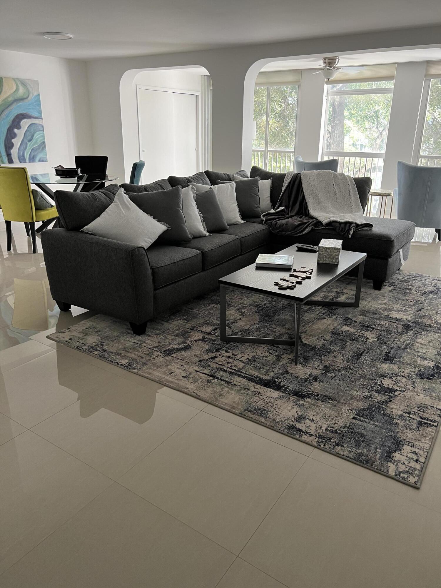 7370 ORANGEWOOD #204, Boca Raton FL 33433