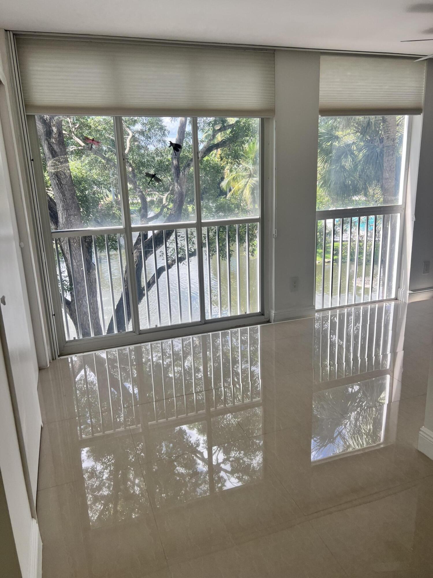 7370 Orangewood #204 A, Boca Raton FL 33433