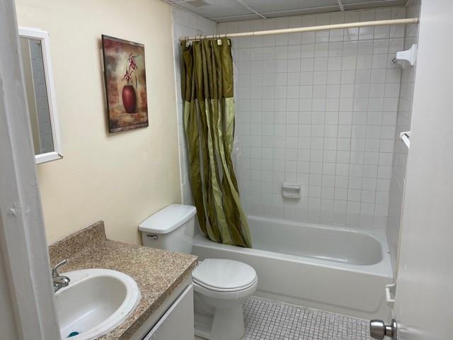 10000 NW 80th #2534, Hialeah Gardens FL 33016