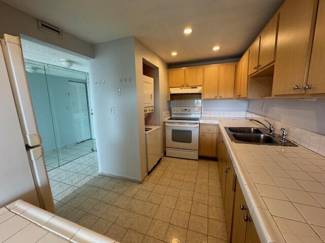 10000 NW 80th #2534, Hialeah Gardens FL 33016