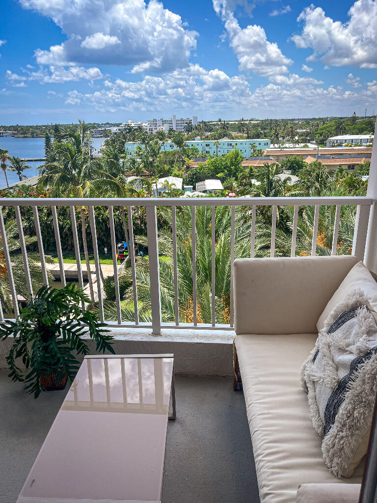 806 E Windward #617, Lantana FL 33462