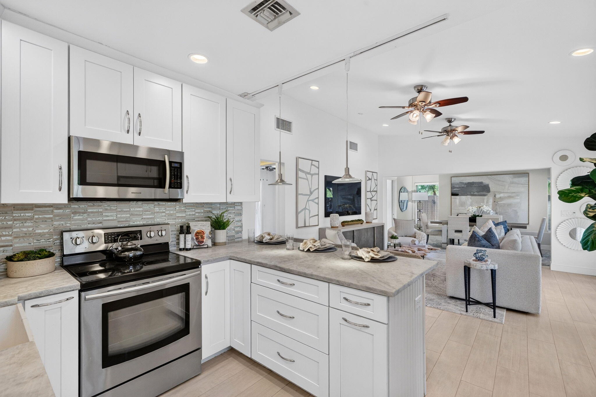 1318 SE 12TH, Fort Lauderdale FL 33316