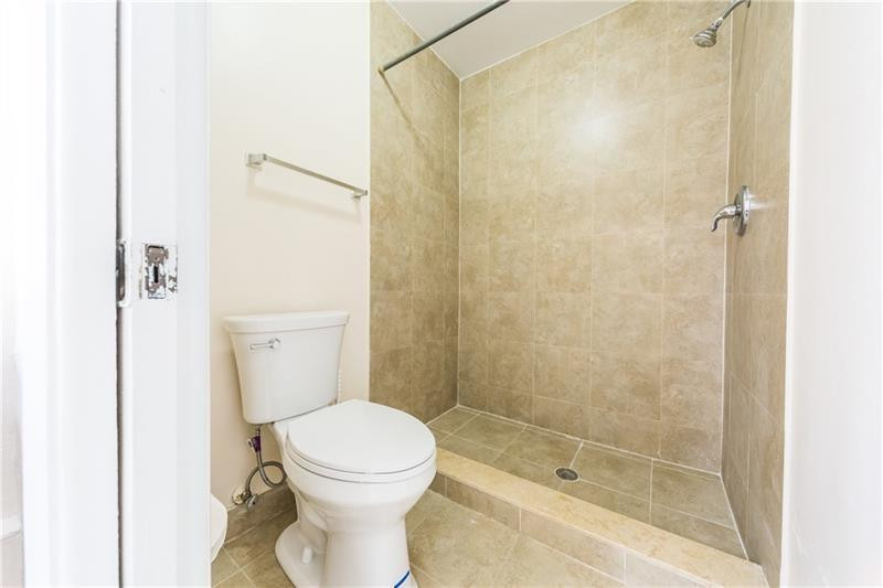 1343 Hampton, North Lauderdale FL 33068