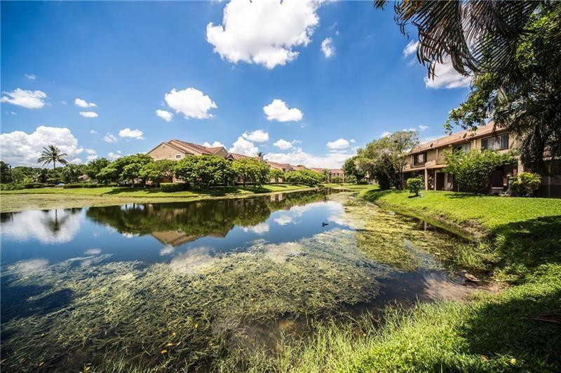 1343 Hampton, North Lauderdale FL 33068