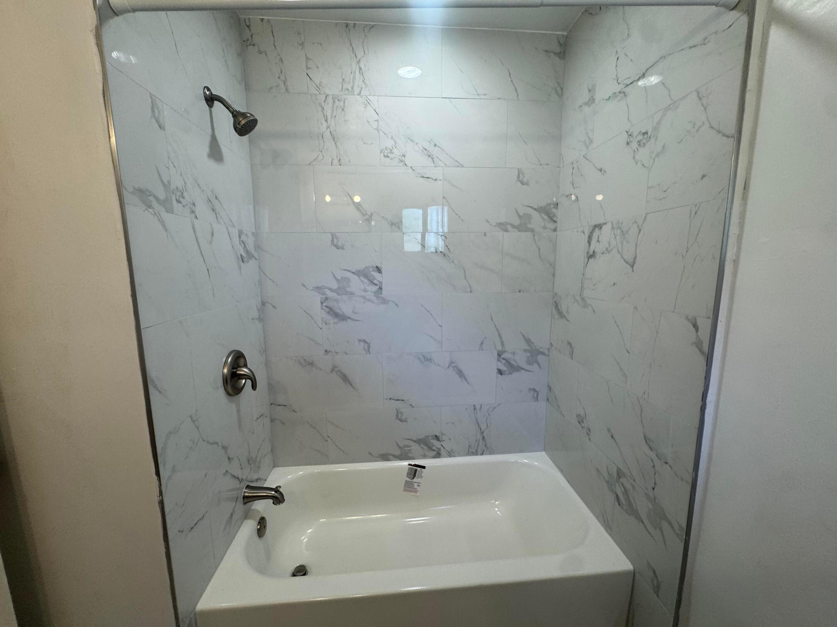 1343 Hampton, North Lauderdale FL 33068