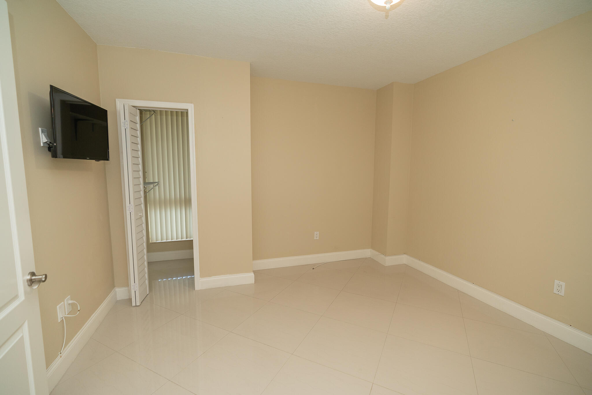 9 NE 20TH #501, Deerfield Beach FL 33441