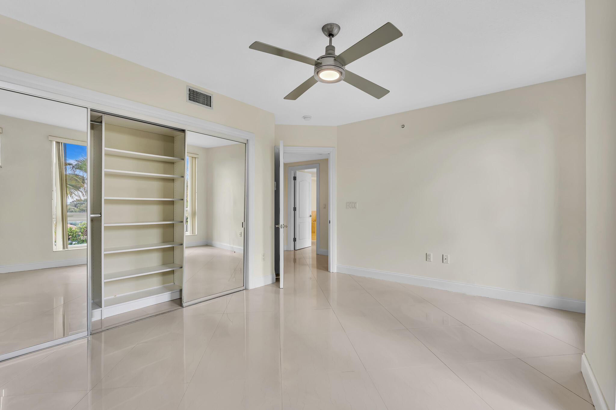 9 NE 20TH #501, Deerfield Beach FL 33441
