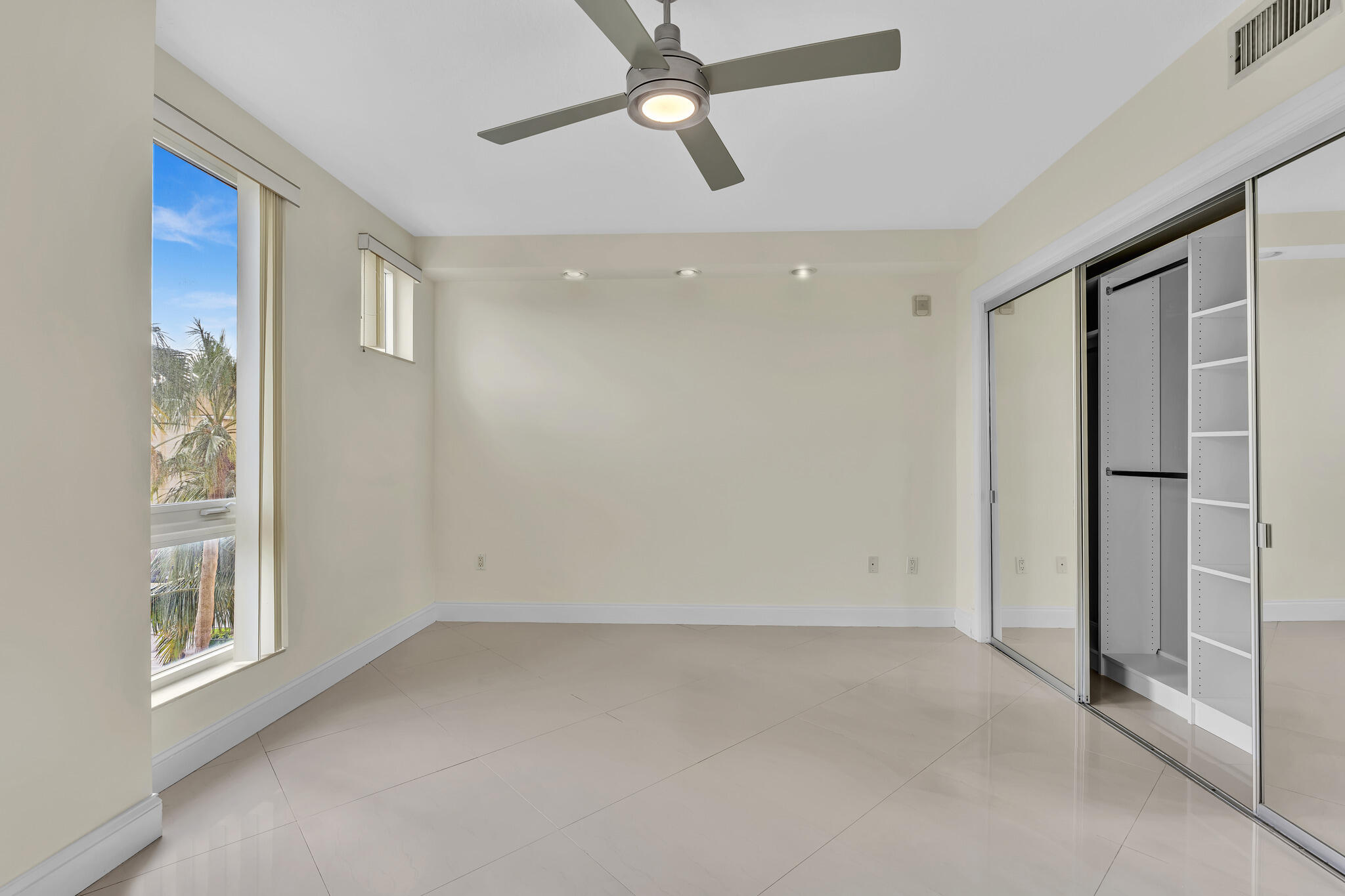 9 NE 20TH #501, Deerfield Beach FL 33441