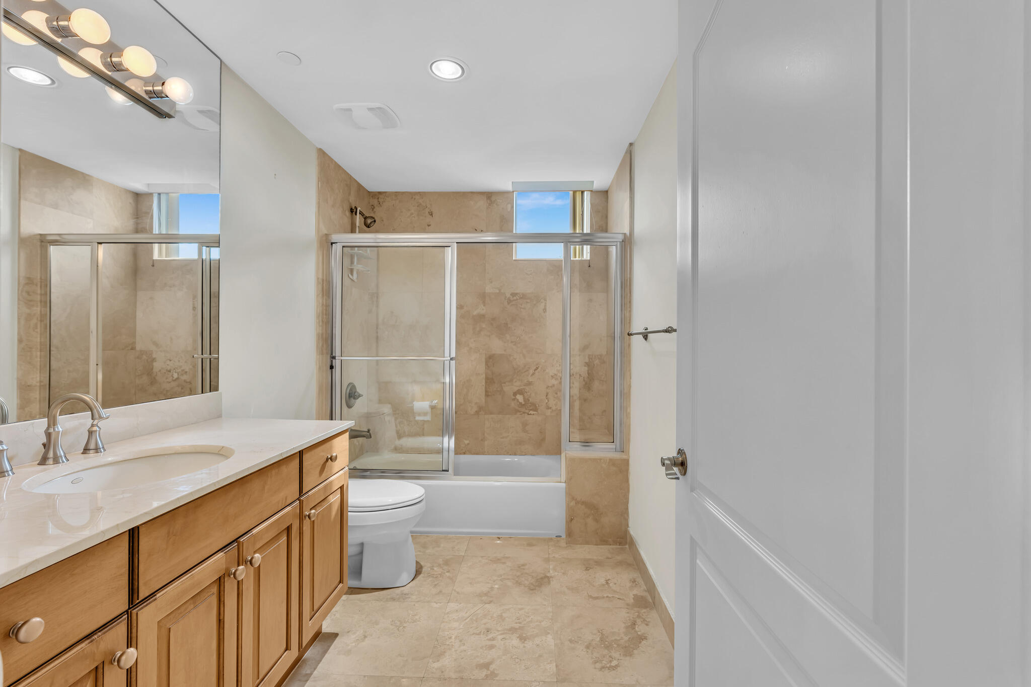 9 NE 20TH #501, Deerfield Beach FL 33441