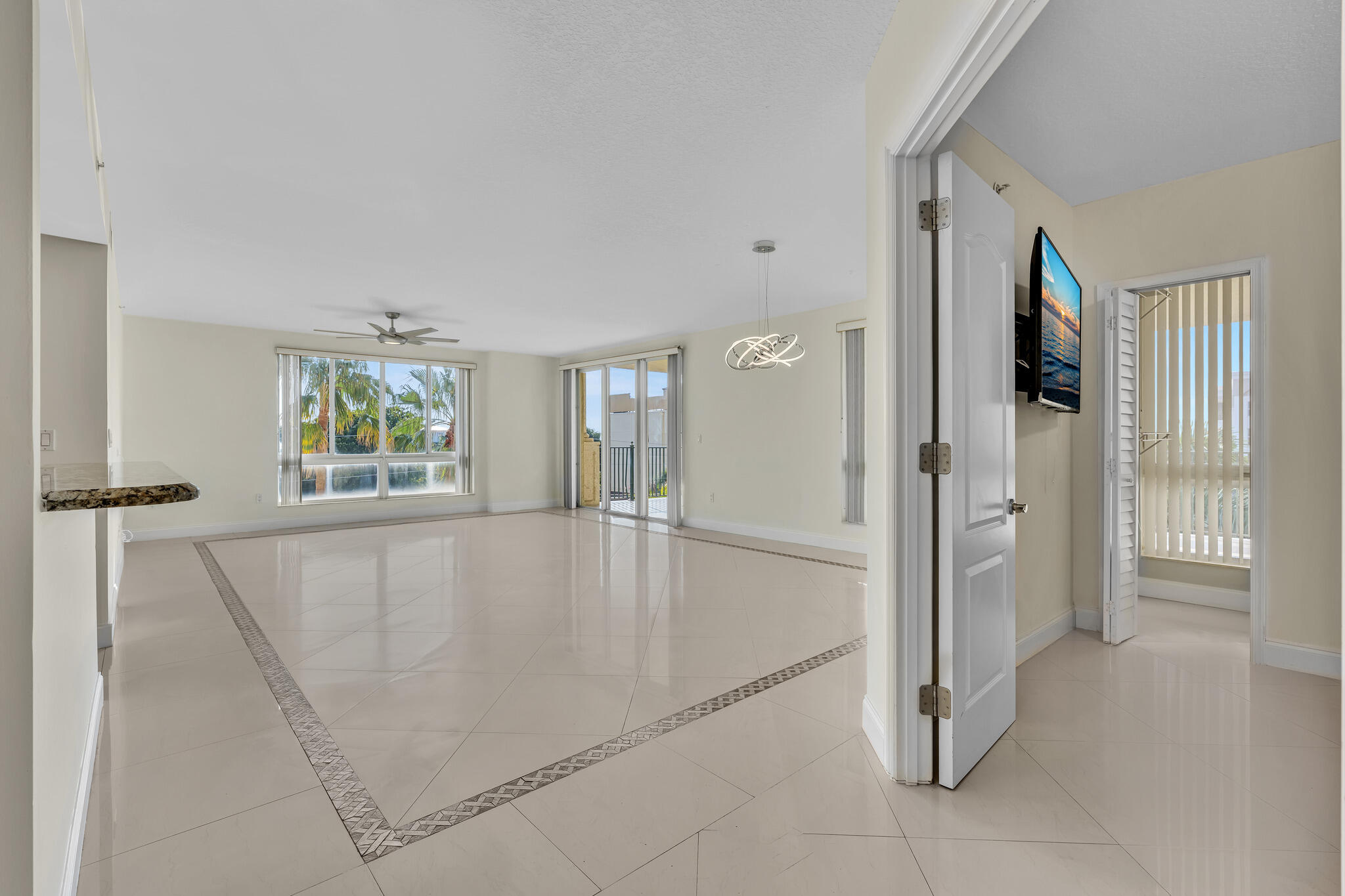 9 NE 20TH #501, Deerfield Beach FL 33441