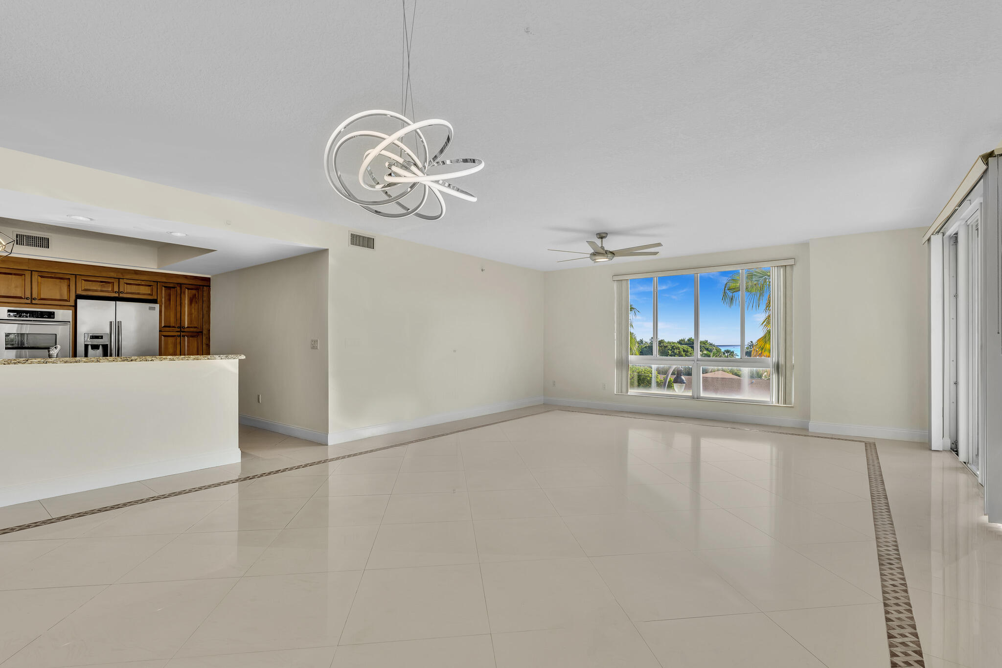 9 NE 20TH #501, Deerfield Beach FL 33441