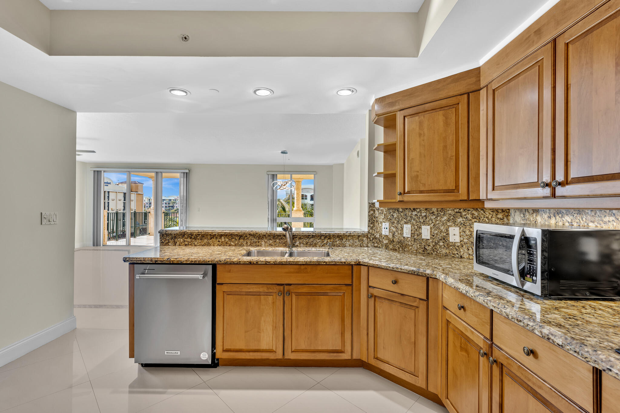 9 NE 20TH #501, Deerfield Beach FL 33441