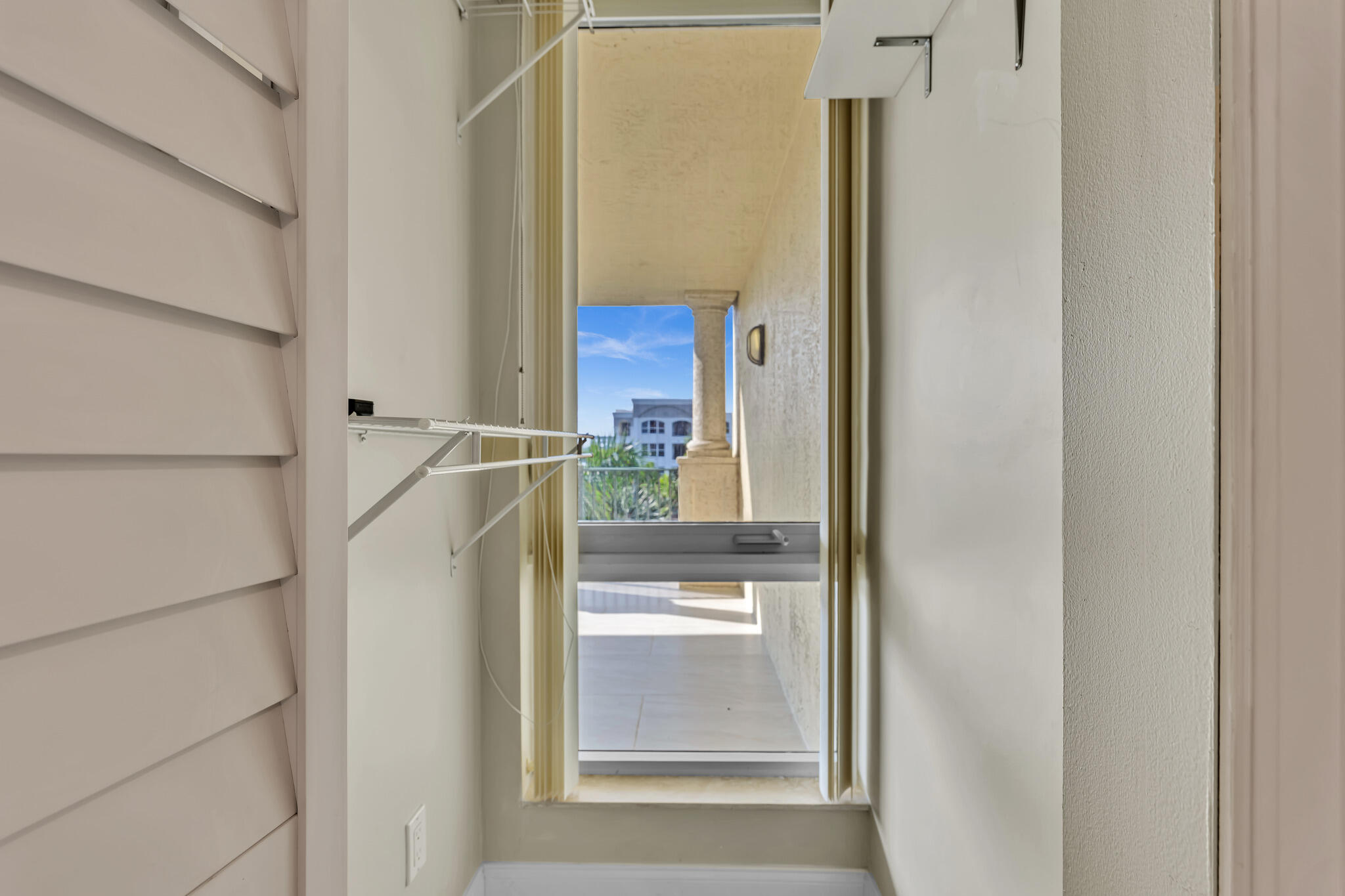 9 NE 20TH #501, Deerfield Beach FL 33441