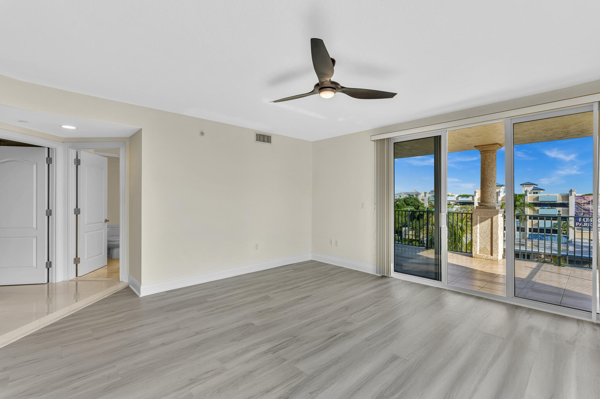 9 NE 20TH #501, Deerfield Beach FL 33441