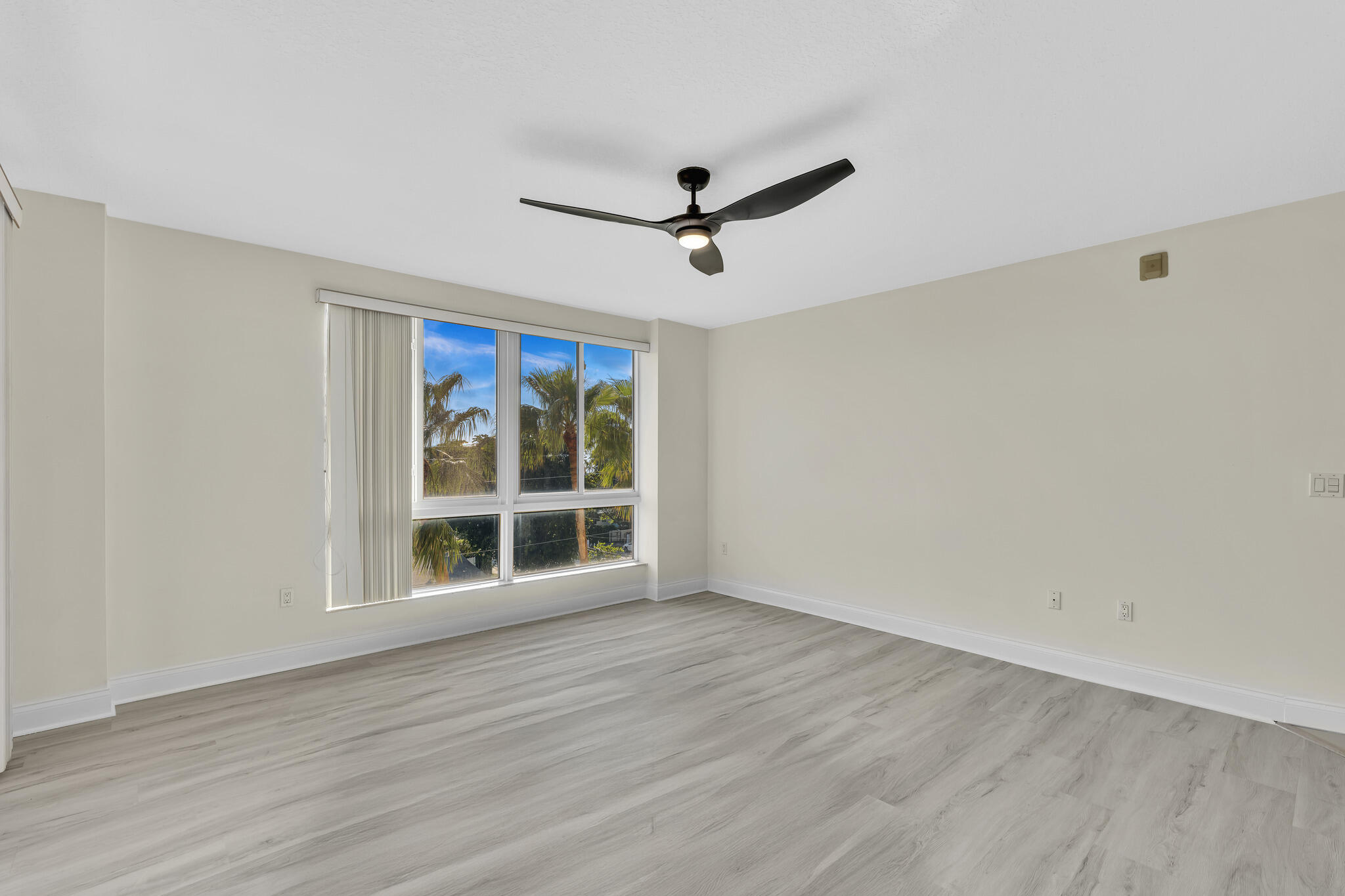 9 NE 20TH #501, Deerfield Beach FL 33441