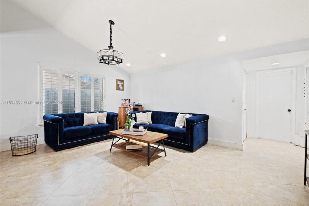 2510 NW 110th, Sunrise FL 33322