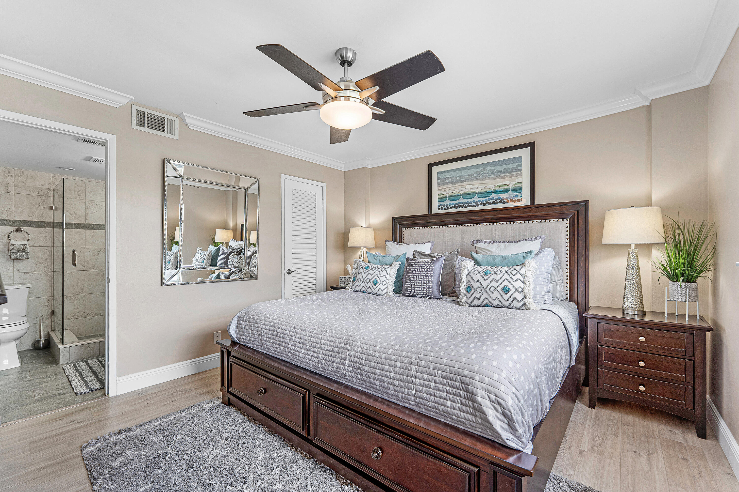 1160 Hillsboro Mile #205, Hillsboro Beach FL 33062