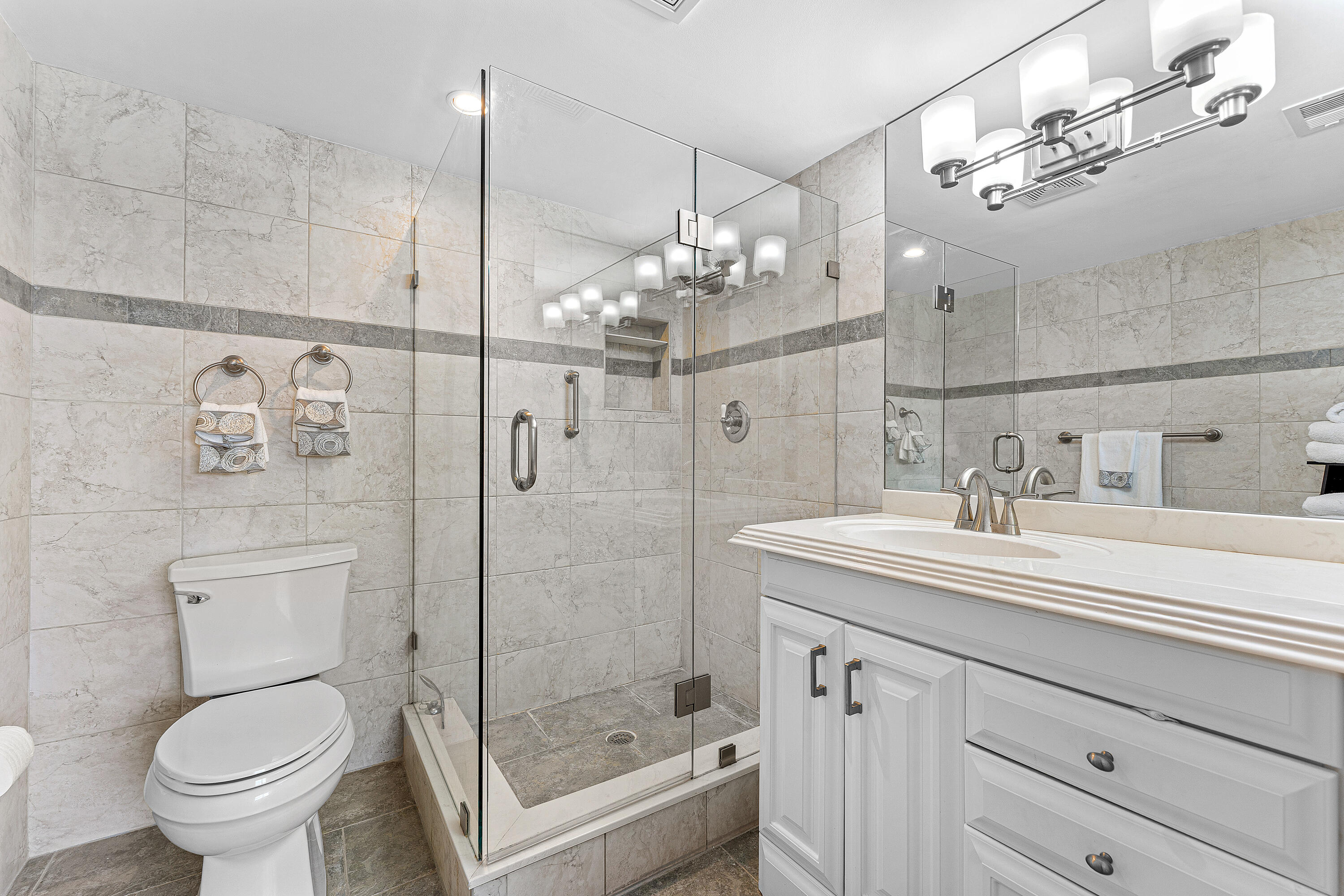 1160 Hillsboro Mile #205, Hillsboro Beach FL 33062