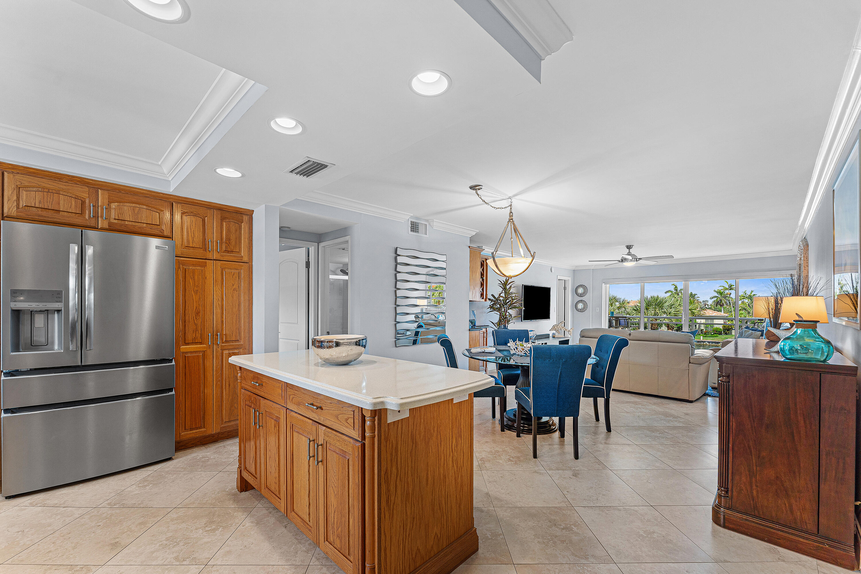 1160 Hillsboro Mile #205, Hillsboro Beach FL 33062