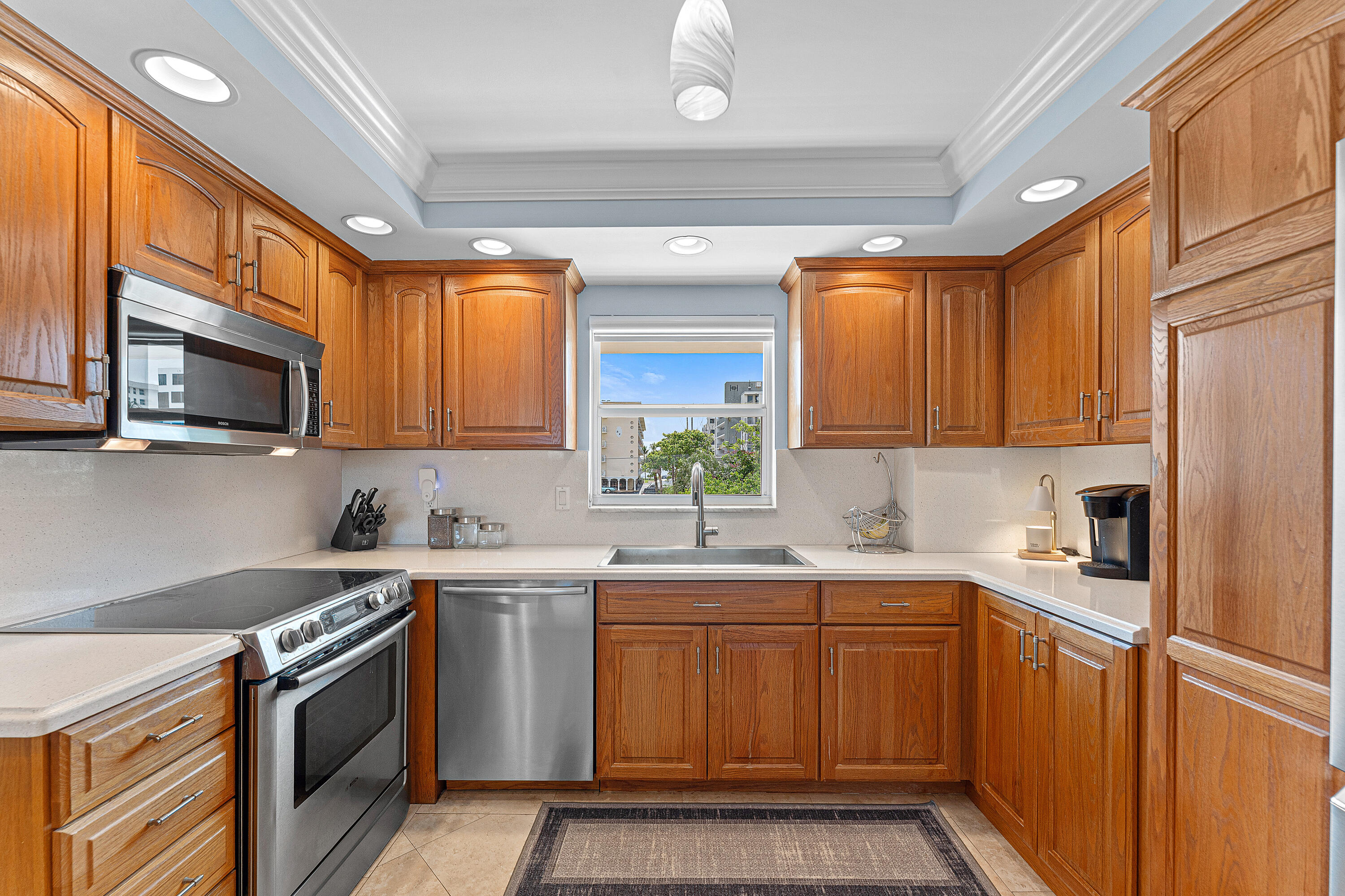 1160 Hillsboro Mile #205, Hillsboro Beach FL 33062