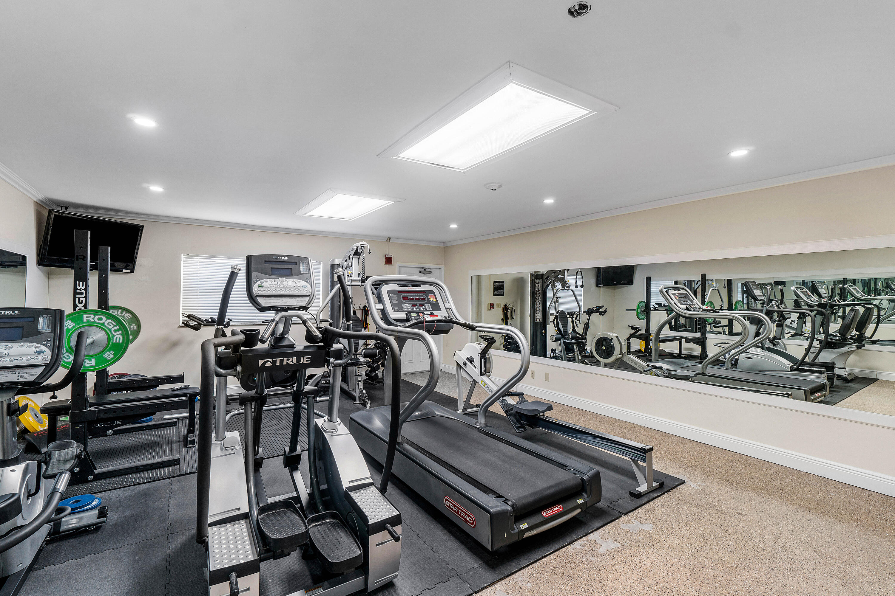 1160 Hillsboro Mile #205, Hillsboro Beach FL 33062