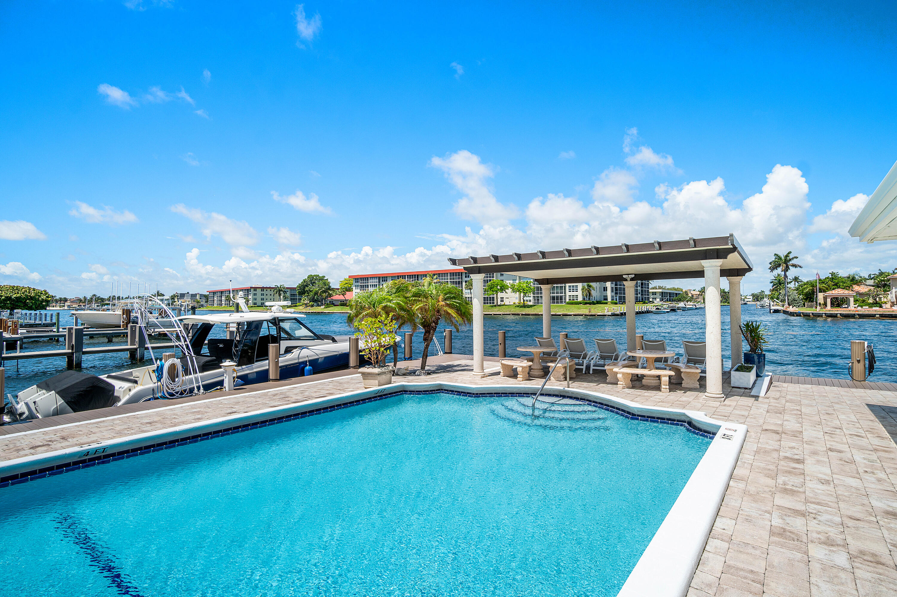 1160 Hillsboro Mile #205, Hillsboro Beach FL 33062